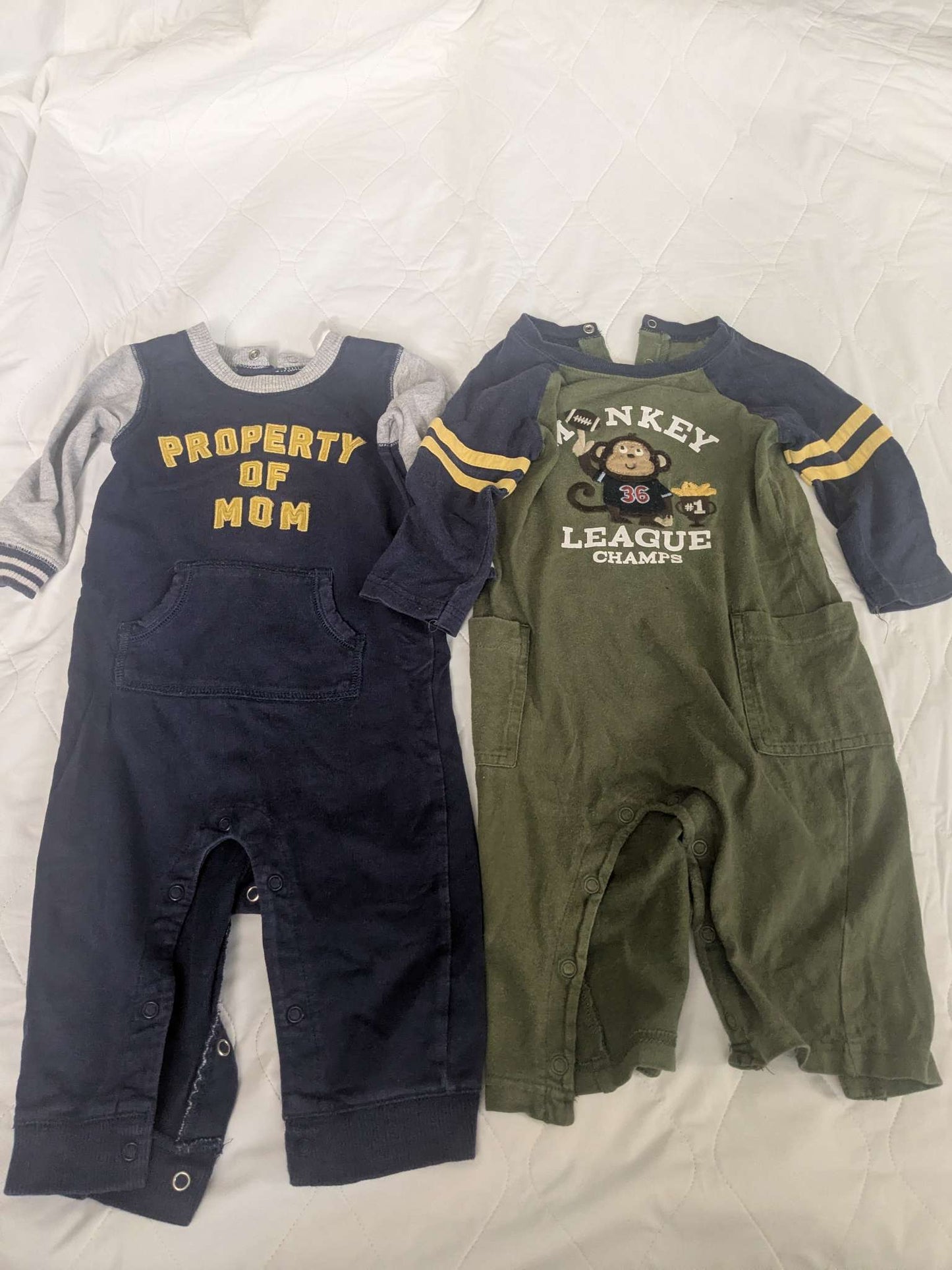 Bundle of 2 pairs of one piece long sleeves, Kids 9 Month (6-9M)