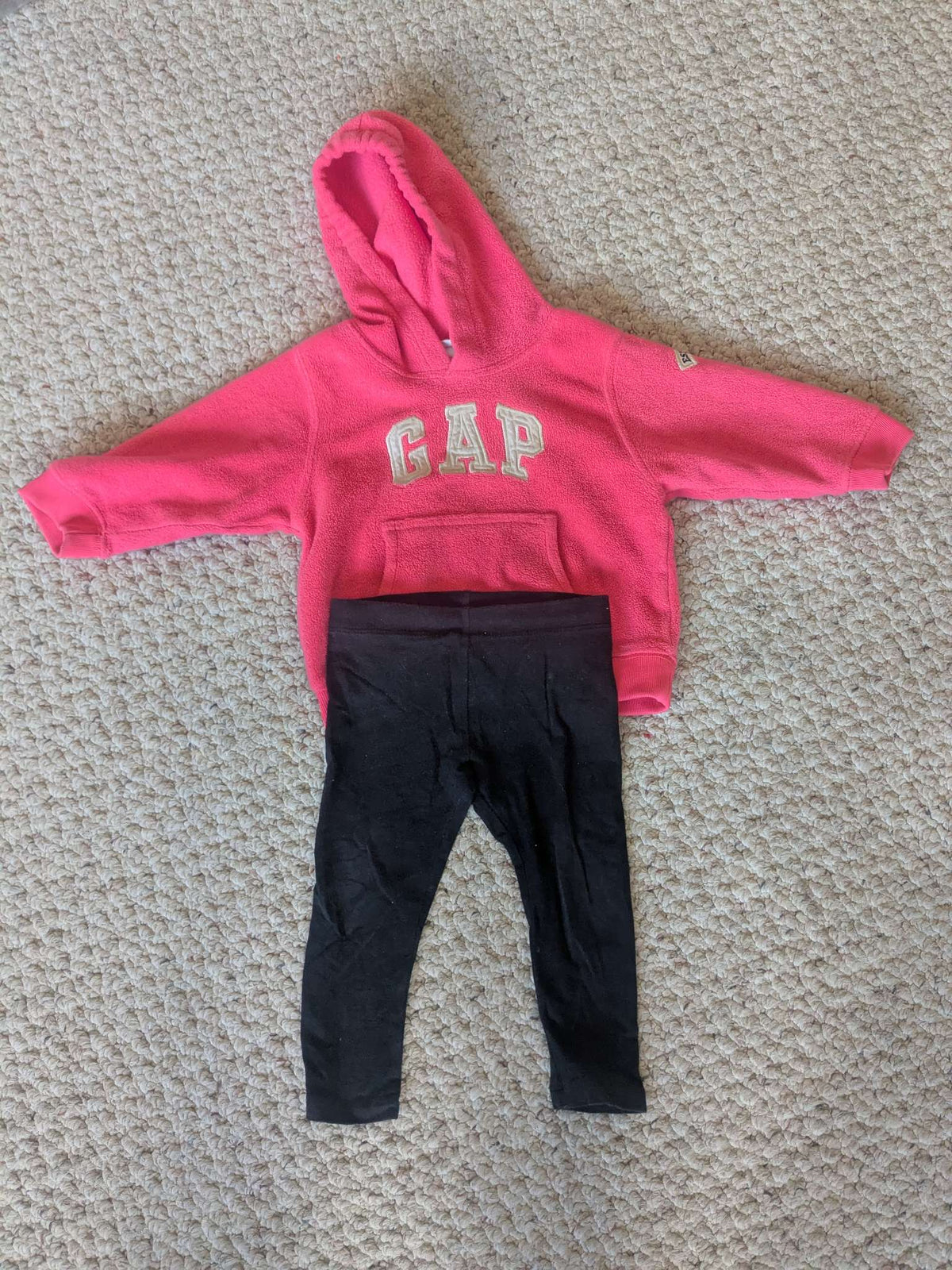 Black pants and pink shirt set, Kids 18 Month (12-18M)
