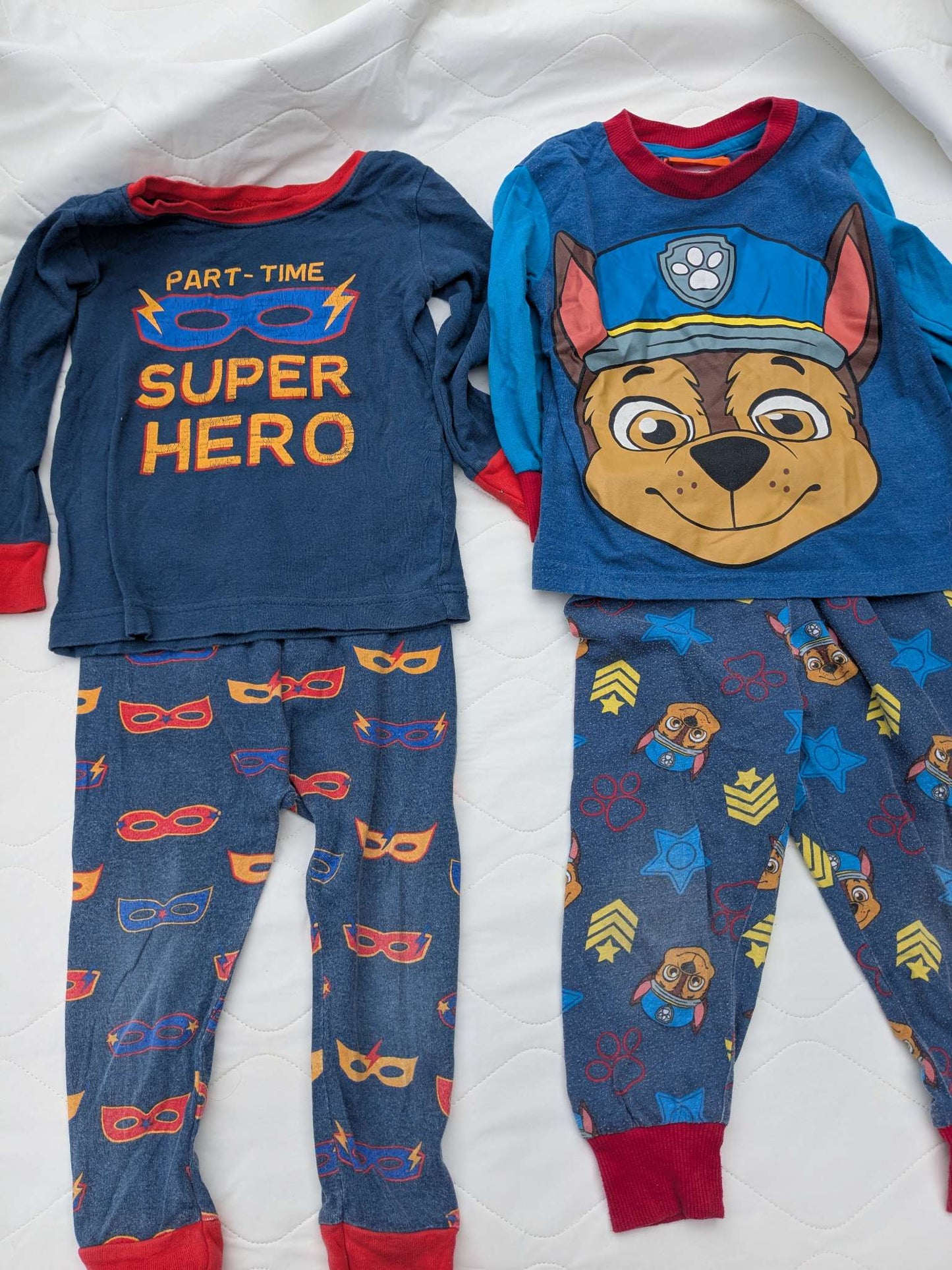 Bundle of 2 pairs of pajamas....both long sleeve and long pants, size 2T, Kids 2T