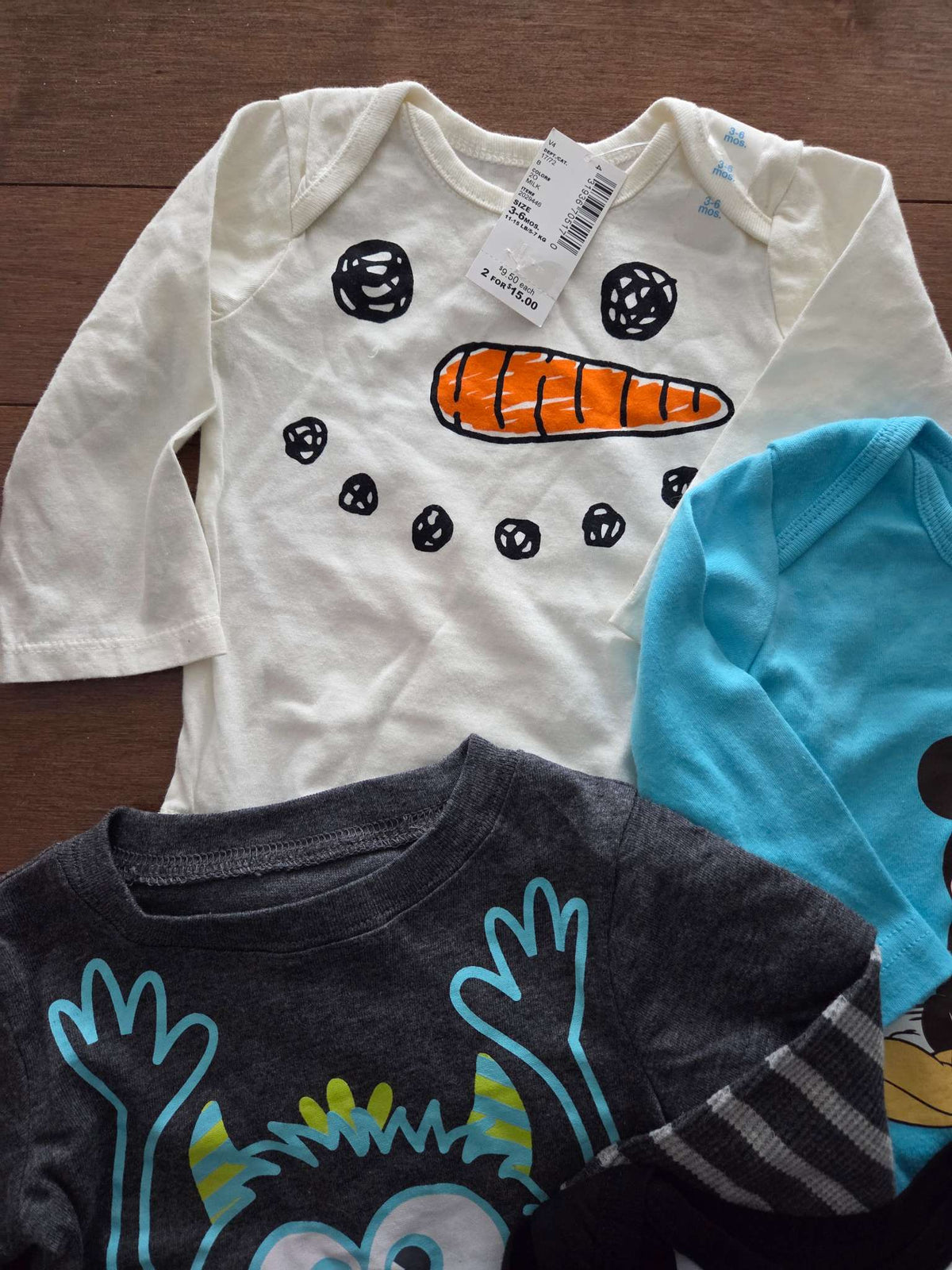 Onesie bundle- 4 items, Kids 6 Month (3-6M)