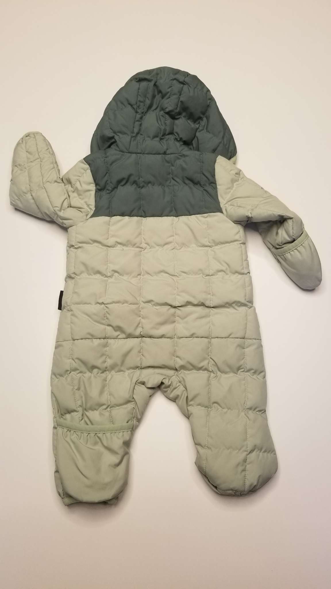 The North Face Baby ThermoBall One-piece Outwear – Green color, 0-3M, Kids 3 Month (0-3M)