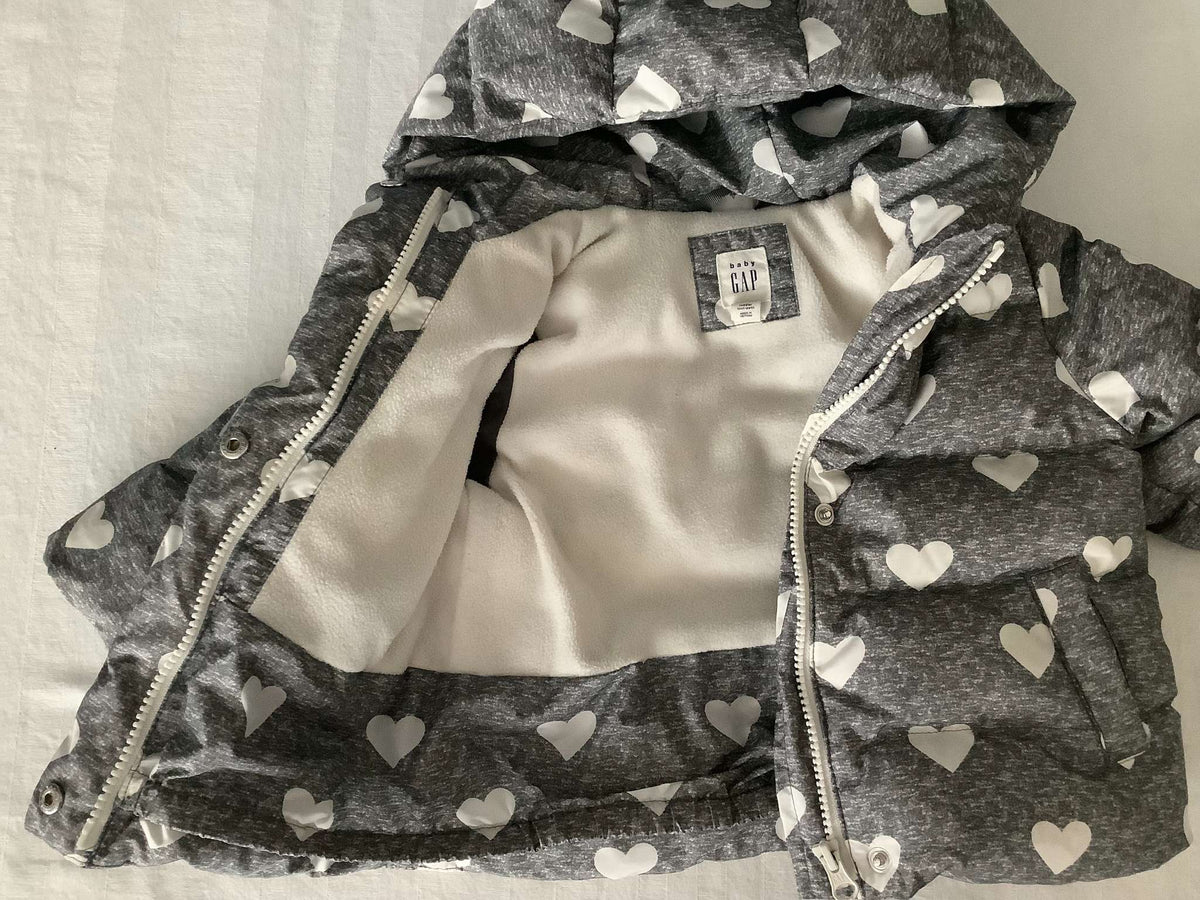 Baby Gap Toddler Girl Heart Down Jacket 18-24 months, Kids 24 Month (18-24M)