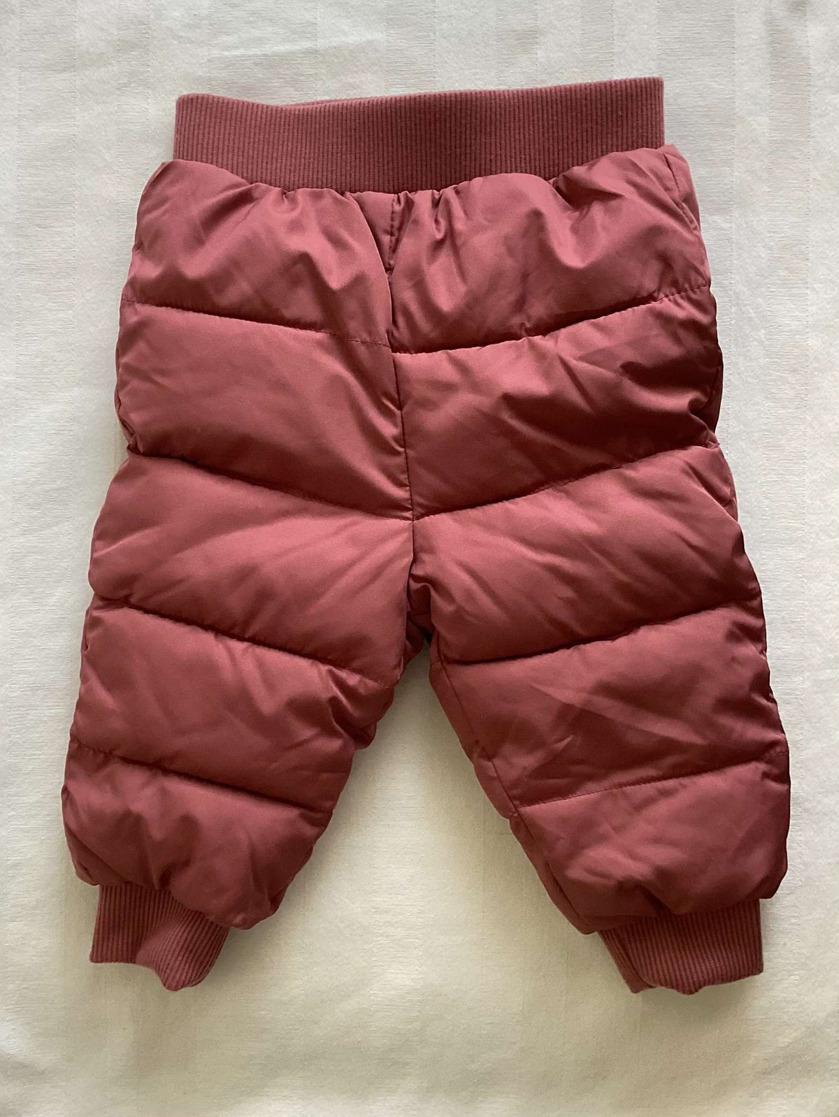 Old Navy Gap Girls Puffer Snowpants 6-12 months, Kids 6 Month (3-6M)