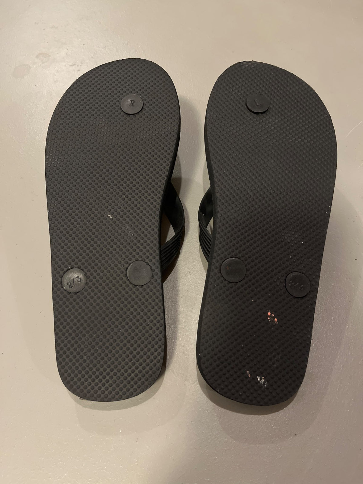 Sandals - Size 2/3, Shoes 2 (Kids:4-8yr)