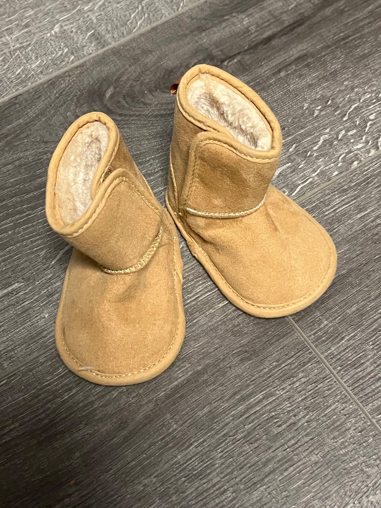 Baby boots , Kids 3 Month (0-3M)