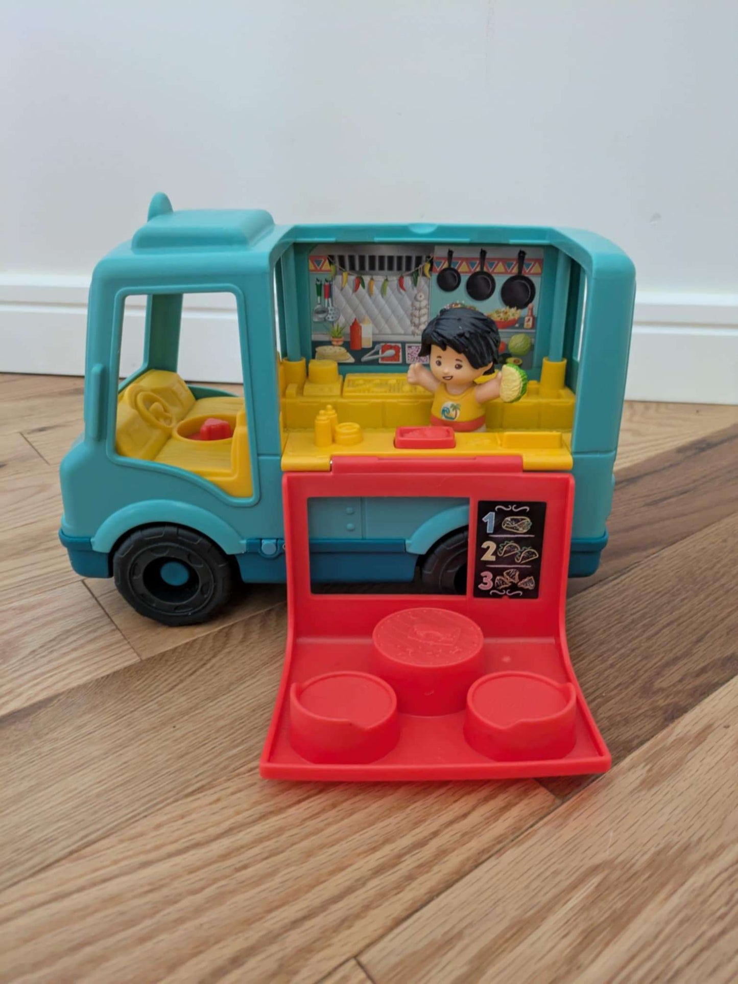 Fisher-Price Little People Serve It Up Food Truck