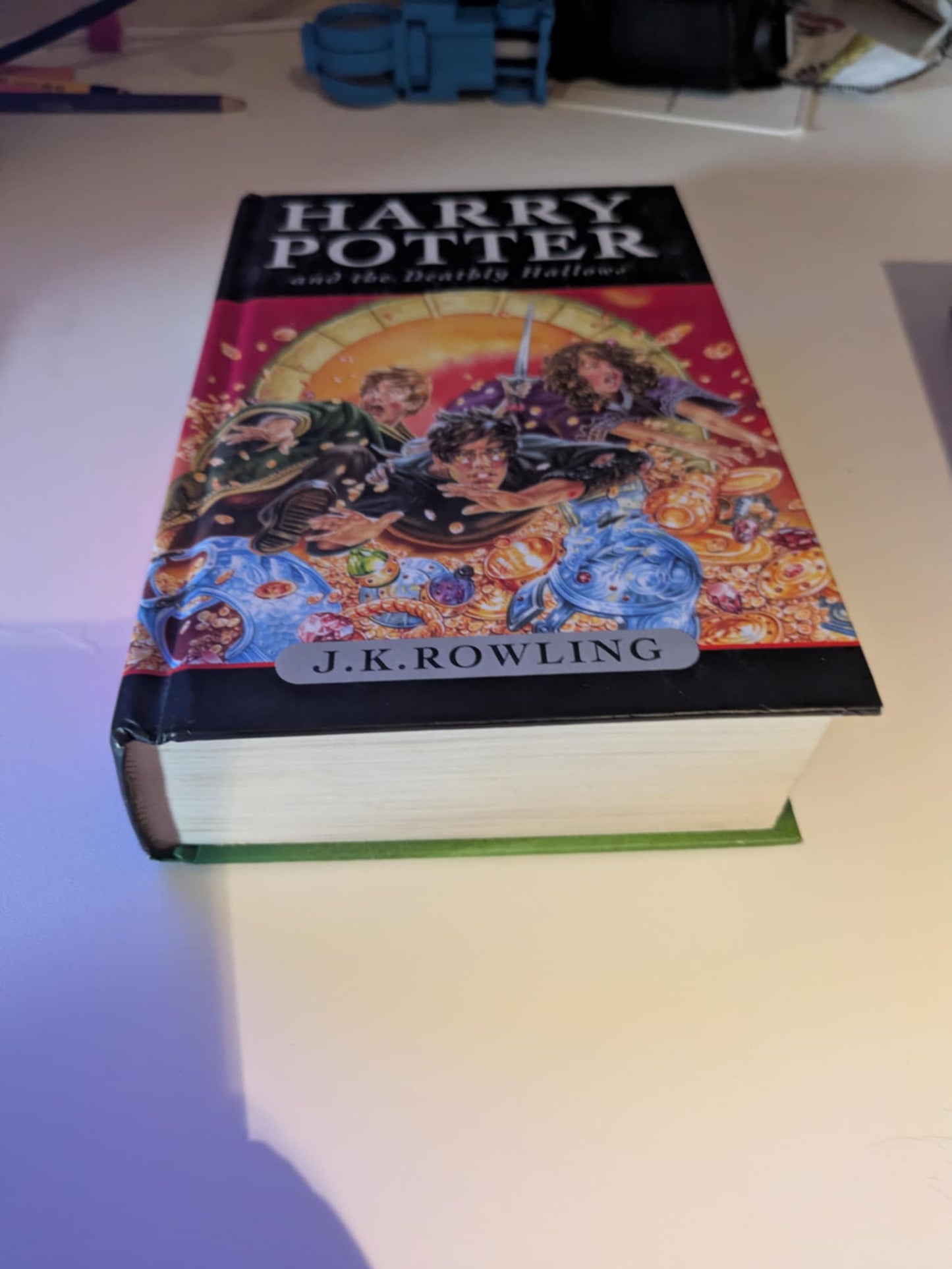 Harry Potter and the Deathly Hallows Hard cover book