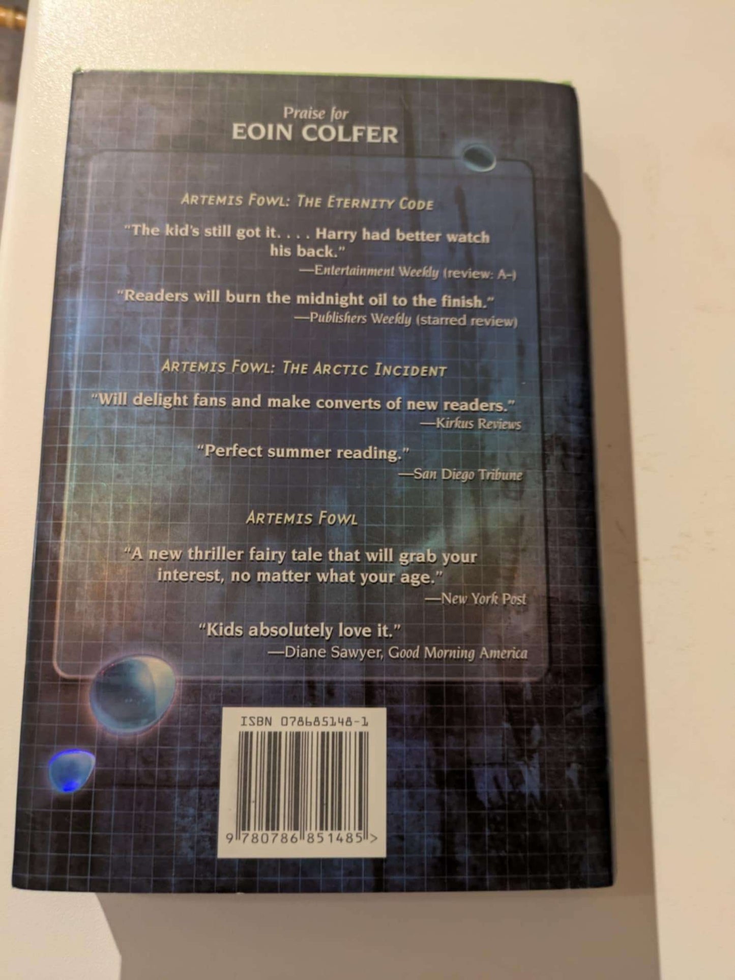 The supernaturalist - Eoin Colfer Hardcover book