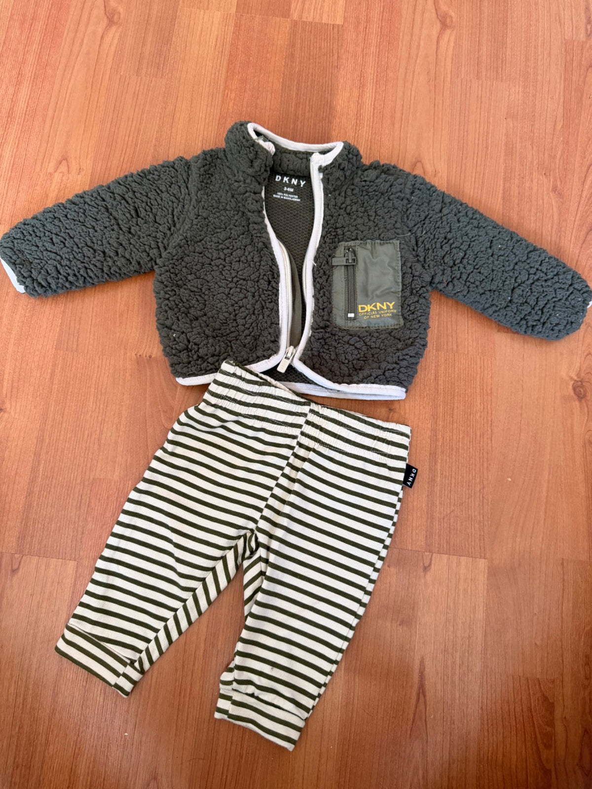 DKNY 3-6 Months , Kids 6 Month (3-6M)