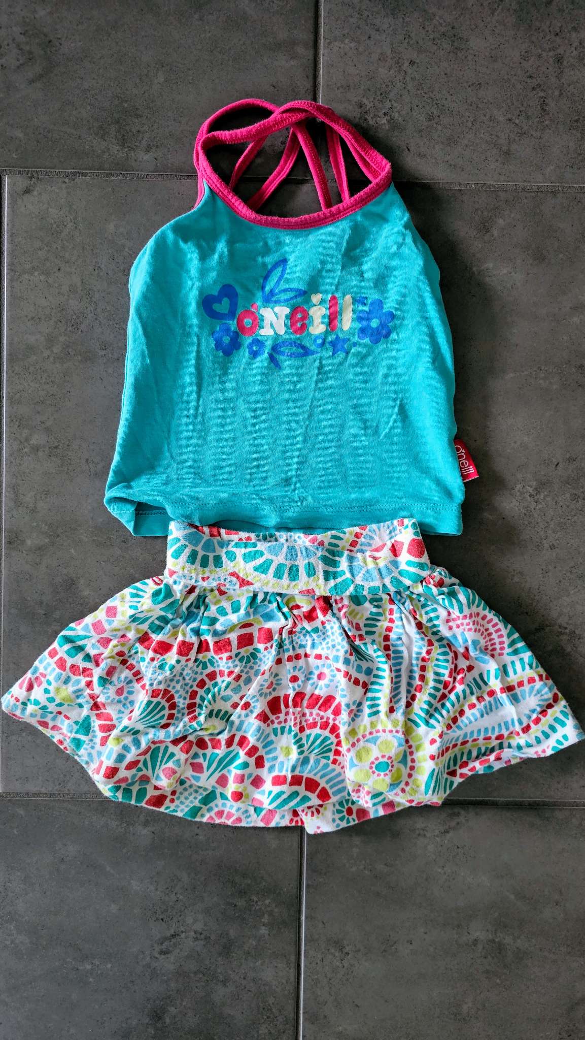 O'Neill Girls Green Halter Top & Skirt Set – size 2, Kids 2T