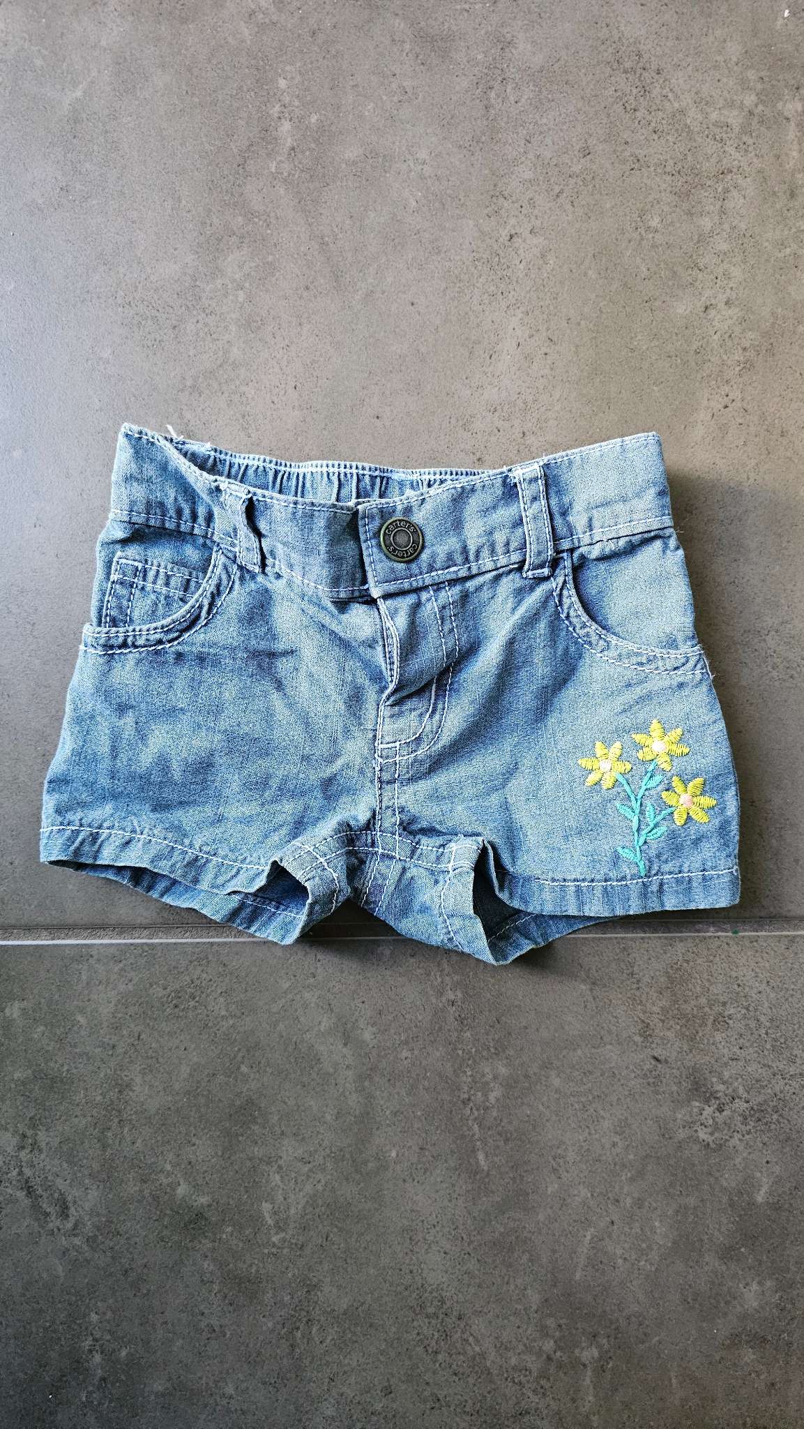Carter’s Chambray Flower Shorts (3 Months), Kids 3 Month (0-3M)