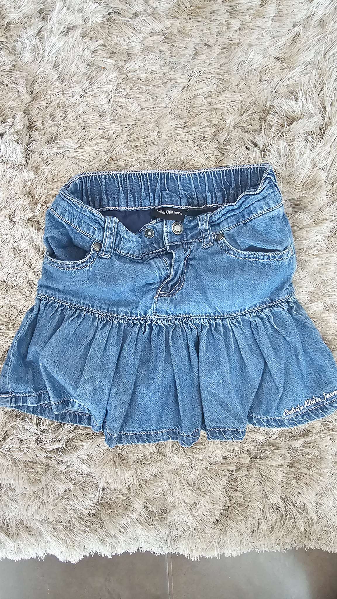 Calvin Klein Girls Blue Denim Ruffle Skirt - size 5, Kids 5/5T