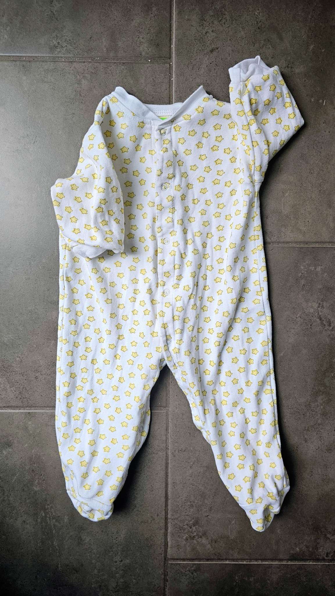 Sesame Beginnings Star Onesie 100% Cotton (6/9 Months)