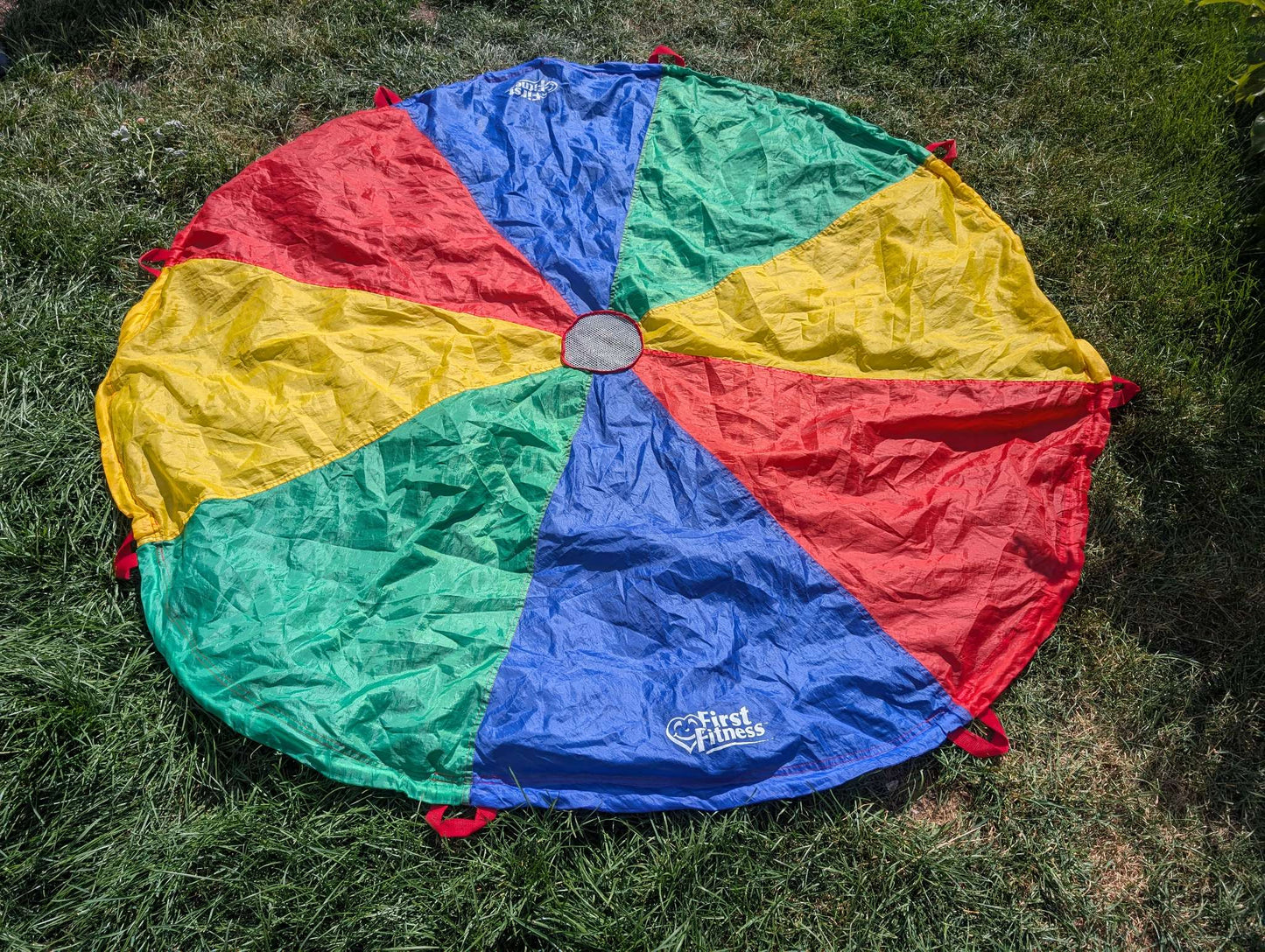 Play parachute