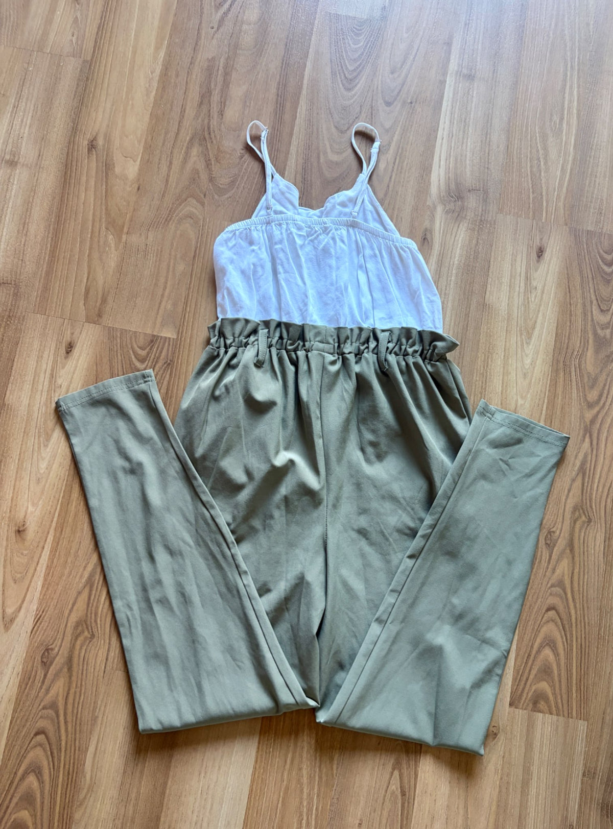 Size M - long pant leg romper , Kids 10