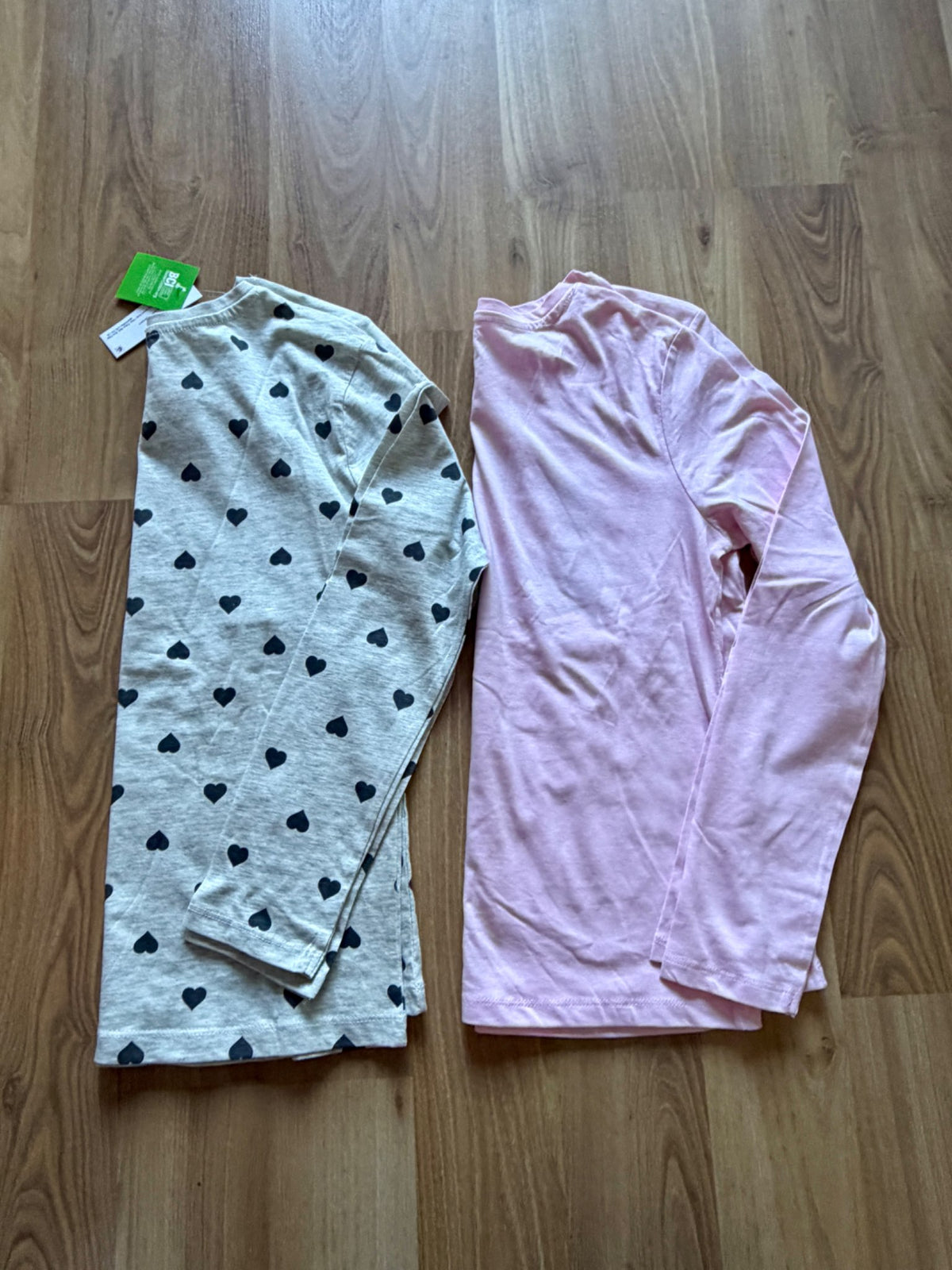 2 x brand new long sleeve t shirt, Kids 10