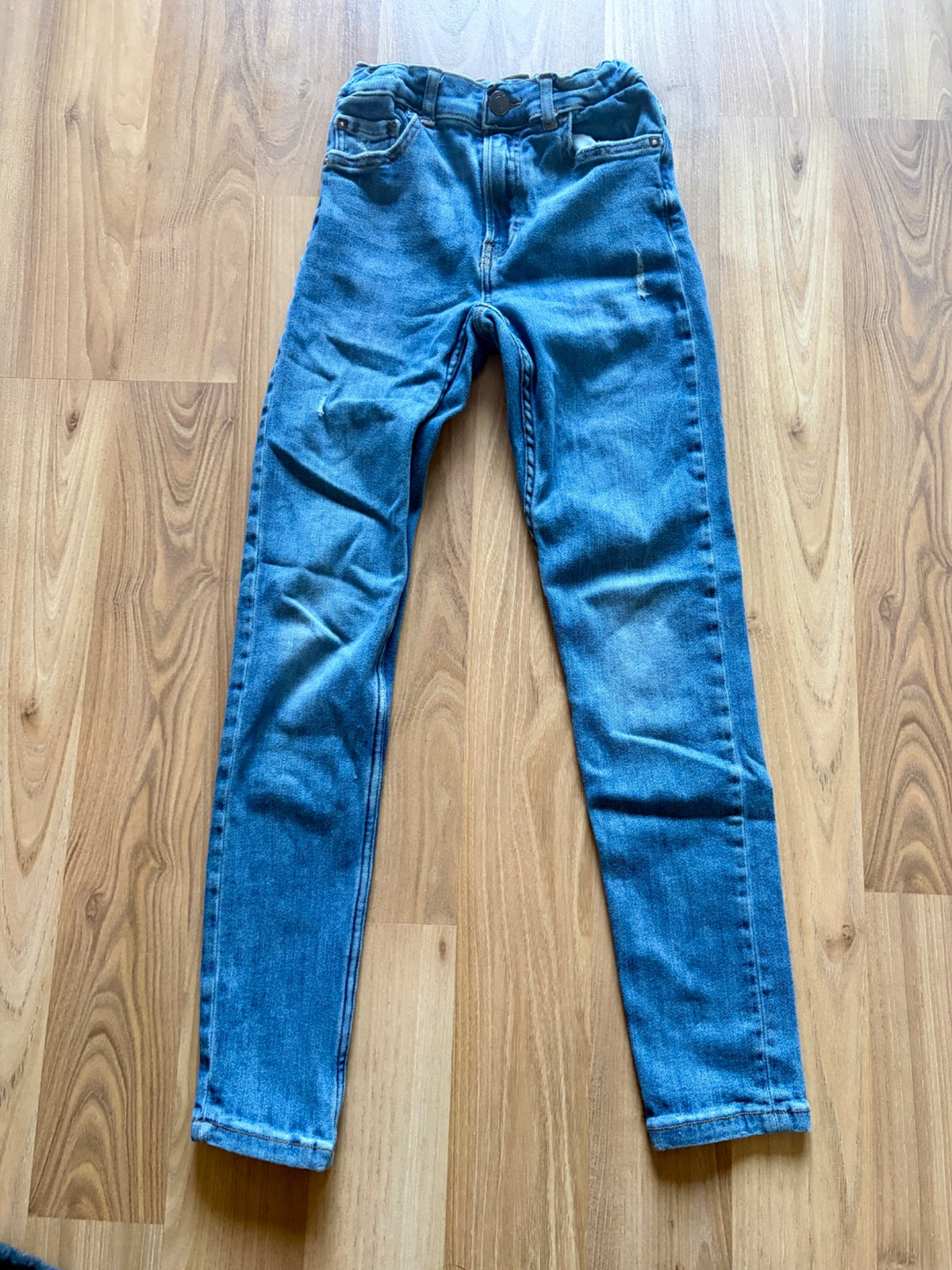 Size 11/12 Zara slim fit jeans , Kids 10