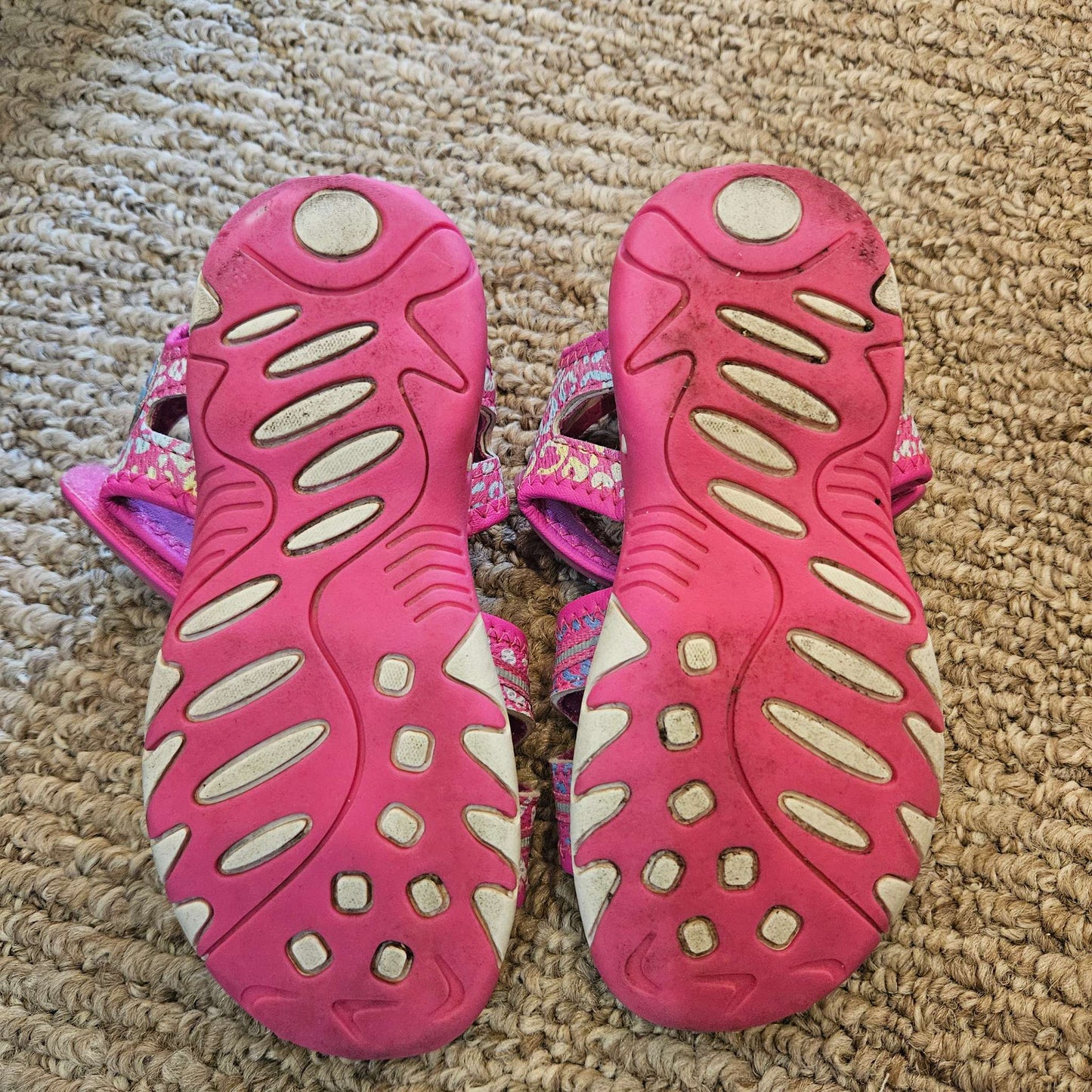 Paw patrol sandal size 10, Shoes 10 (Toddler:2-4yr)