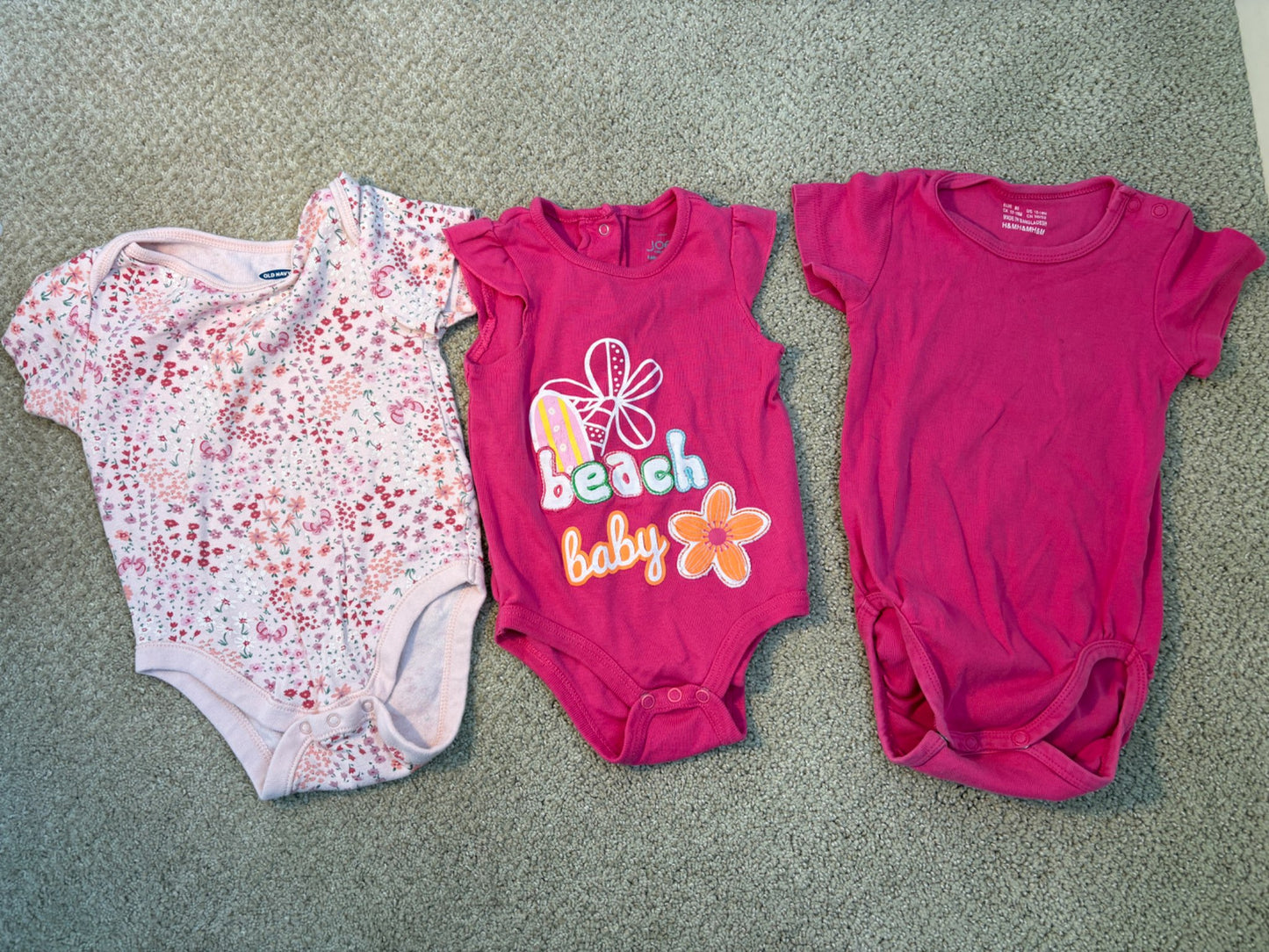 Pink theme 12-18 month onesie bundle , Kids 18 Month (12-18M)