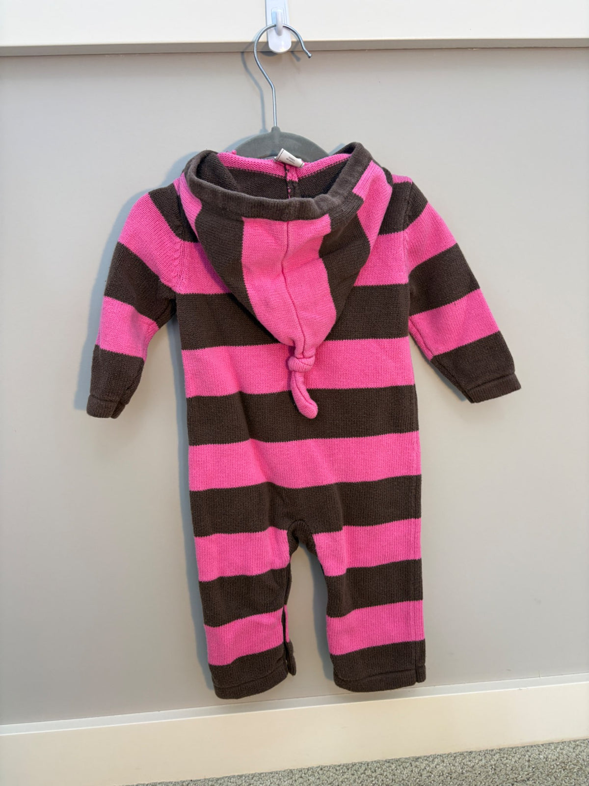 Pink and brown striped romper 6-12 months , Kids 12 Month (9-12M)