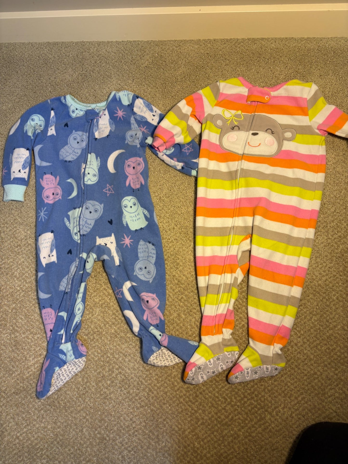 Owl and monkey fleece pajama bundle 12 months, Kids 12 Month (9-12M)