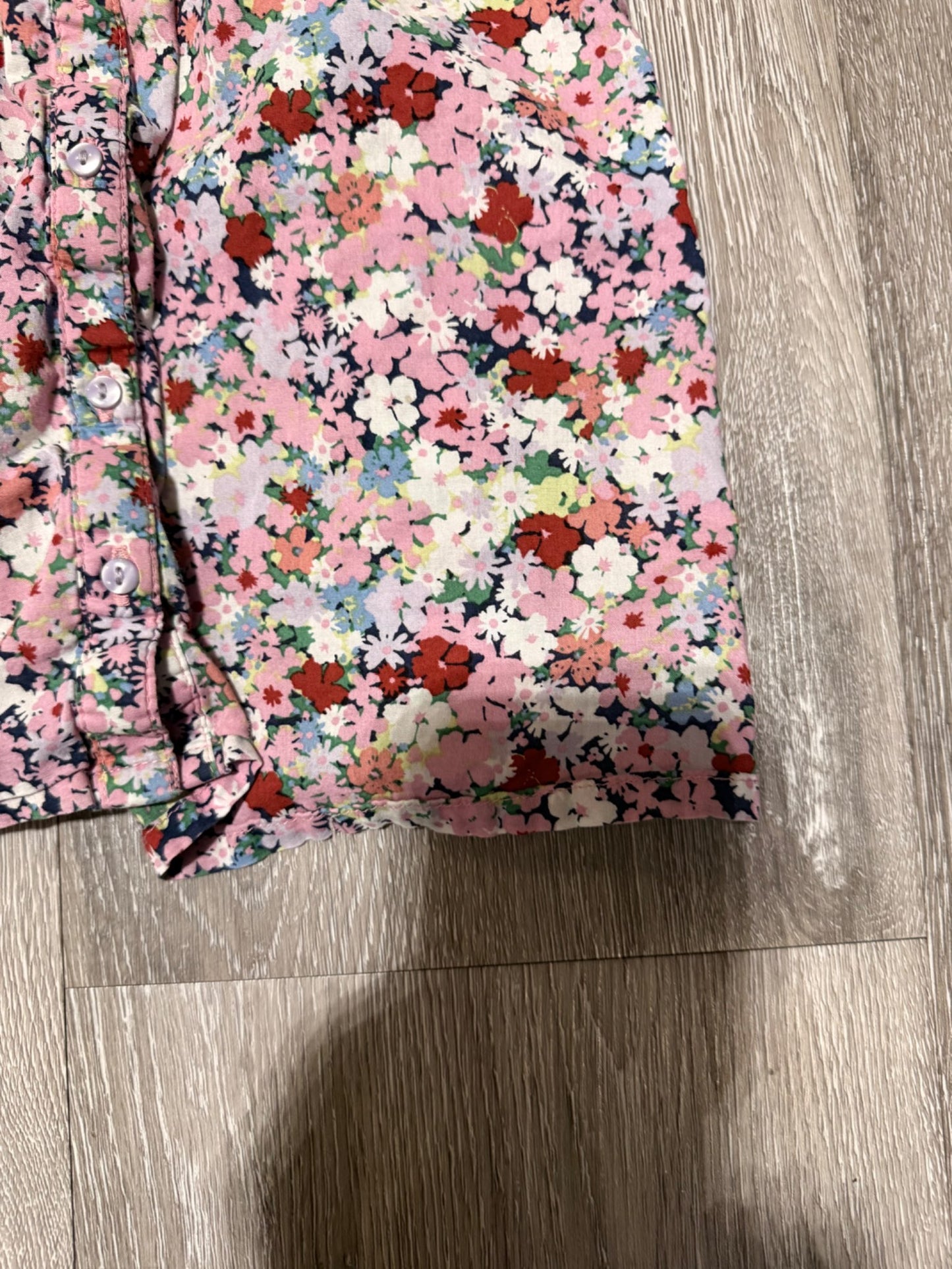 H & M floral top- Size 6-7A, Kids 6/6X