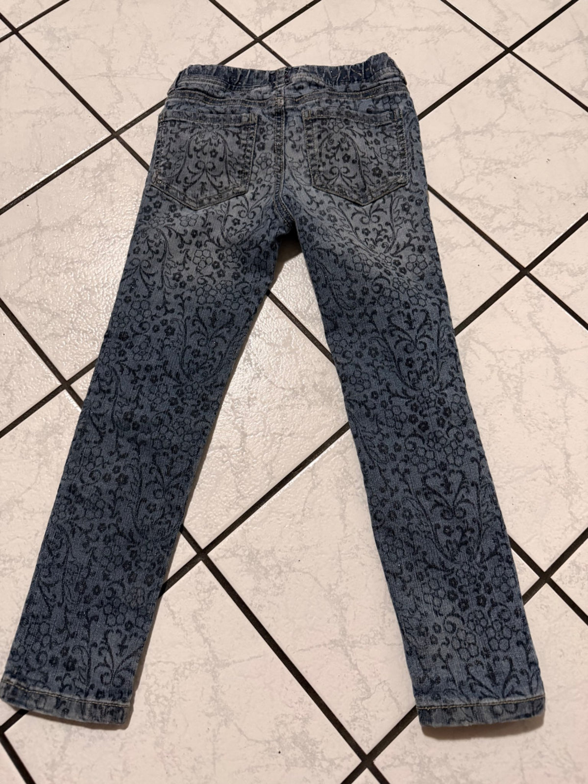 Osh Kosh floral sparkled denim size 6, Kids 6/6X