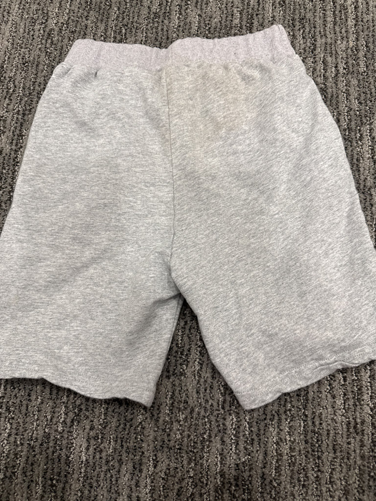 140/62 jogger style shorts (could be closer to a 8-10 boys), Kids 8