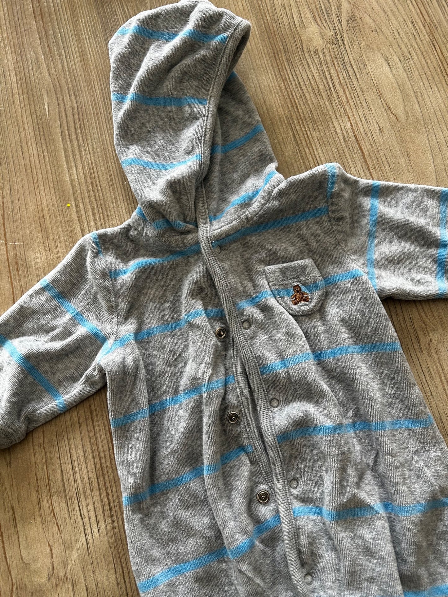 Gap snap onesie