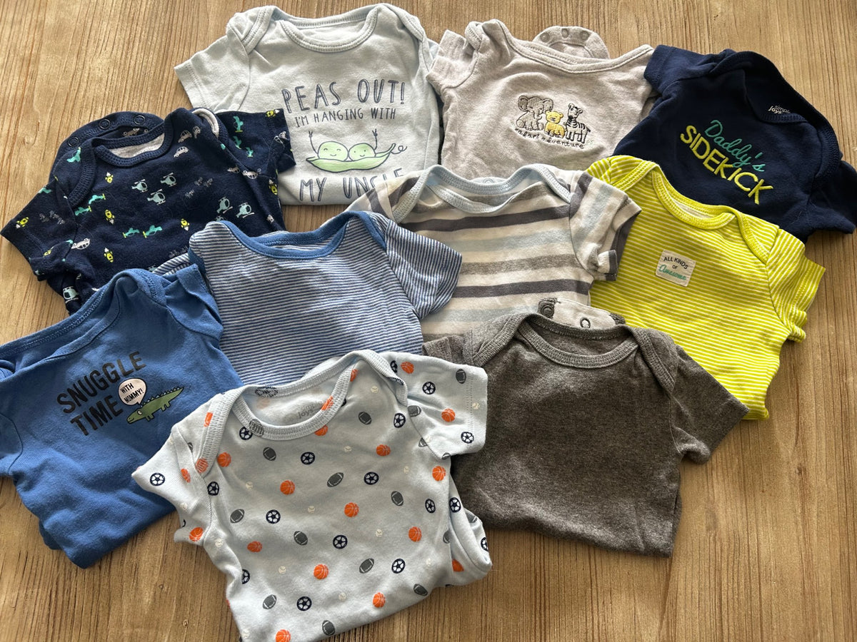 Tshirt onesie bundle , Kids 3 Month (0-3M)