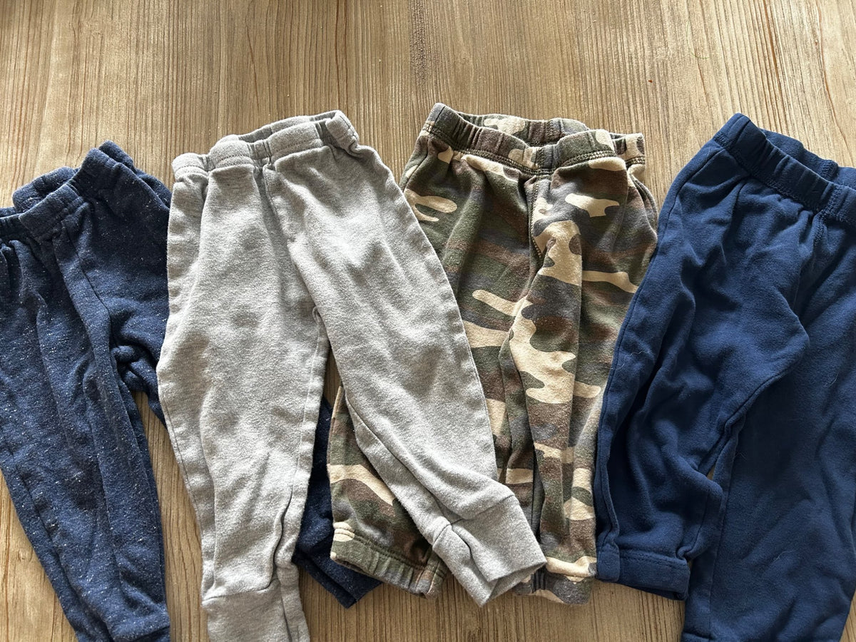 Four pairs of 12m pants, Kids 12 Month (9-12M)