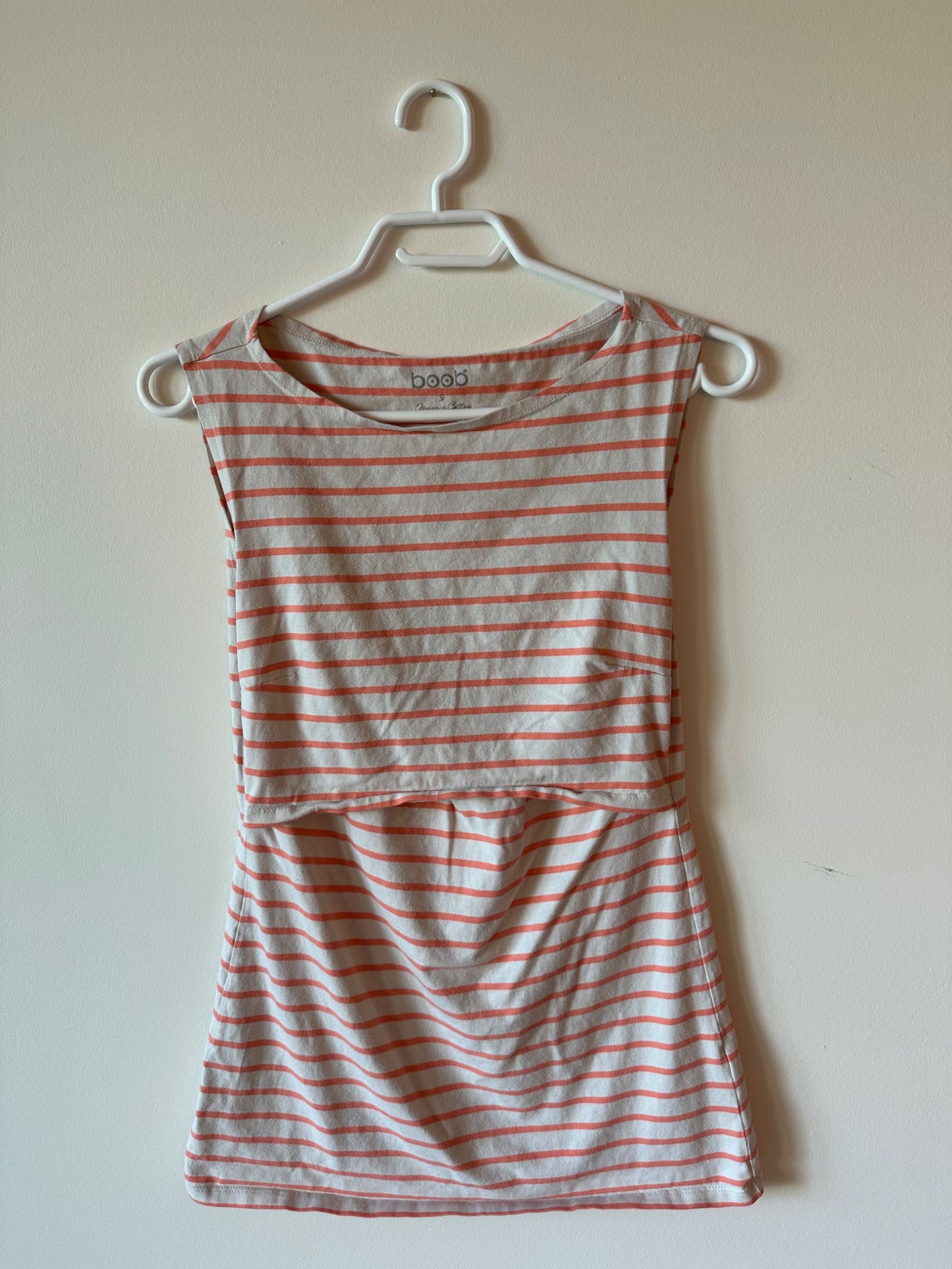 Maternity & nursing shirts - size small, Maternity S (4-6)
