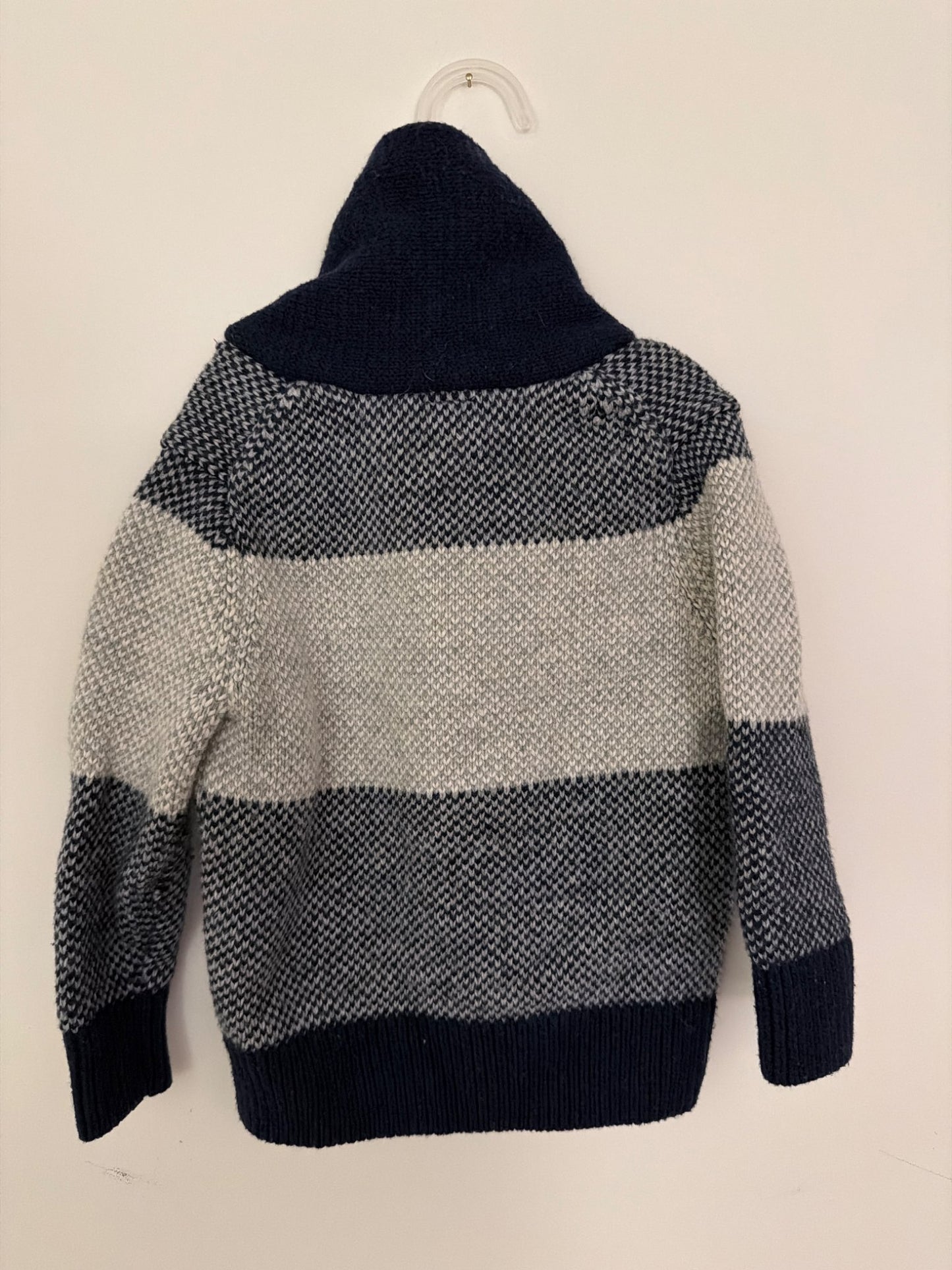 Baby Gap sweater , Kids 24 Month (18-24M)