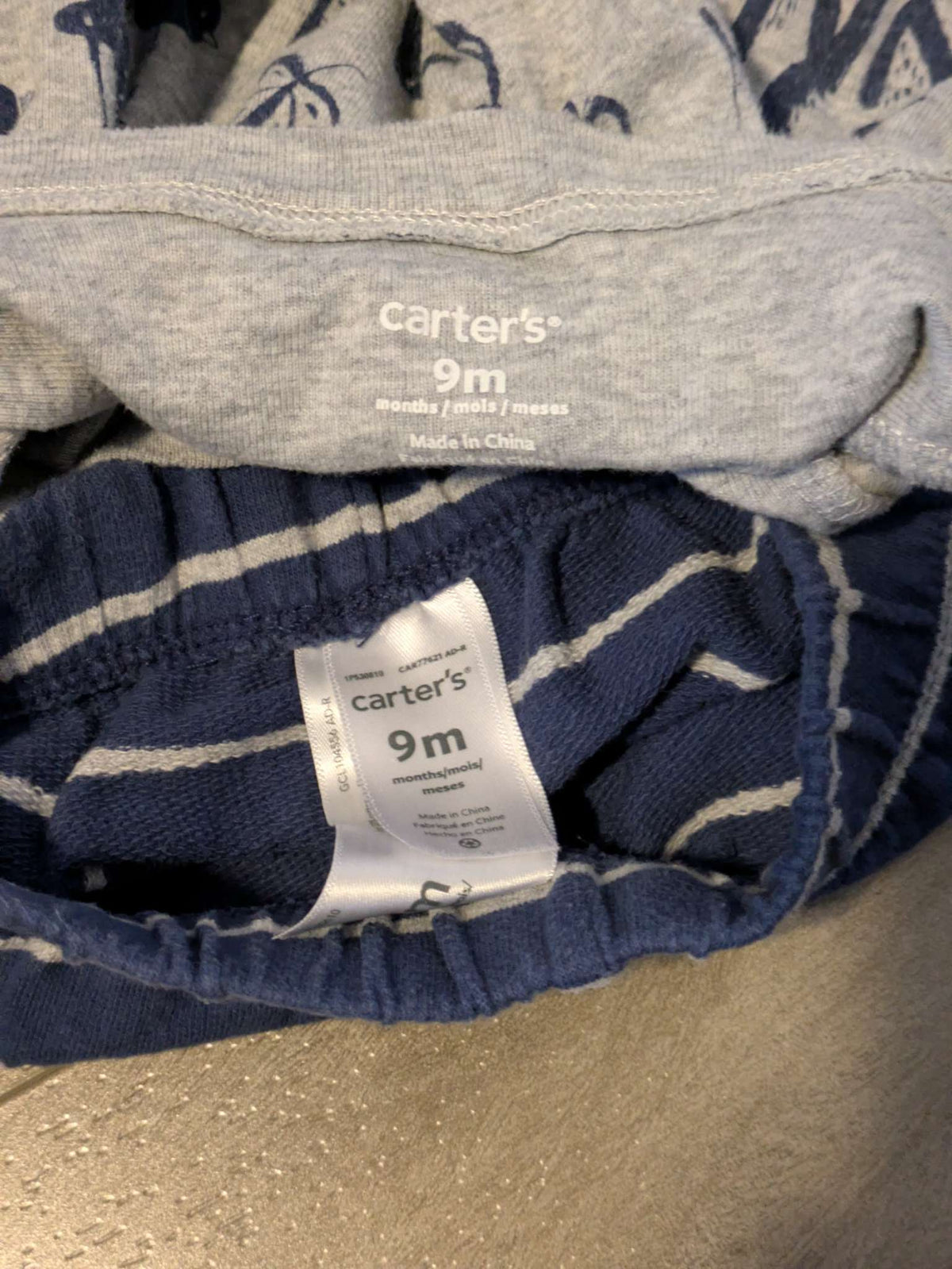 Carter's wildlife outfit, Kids 9 Month (6-9M)