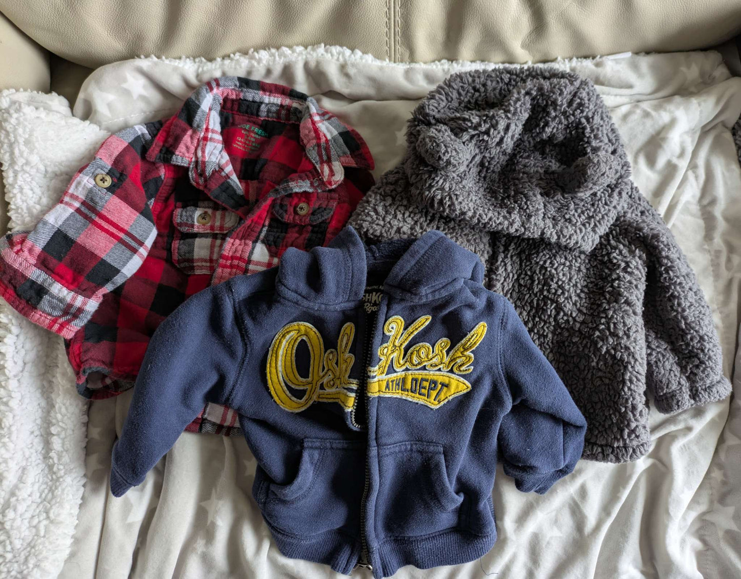 Long sleeve shirts (fleece, sweatshirt and button up), Kids 6 Month (3-6M)