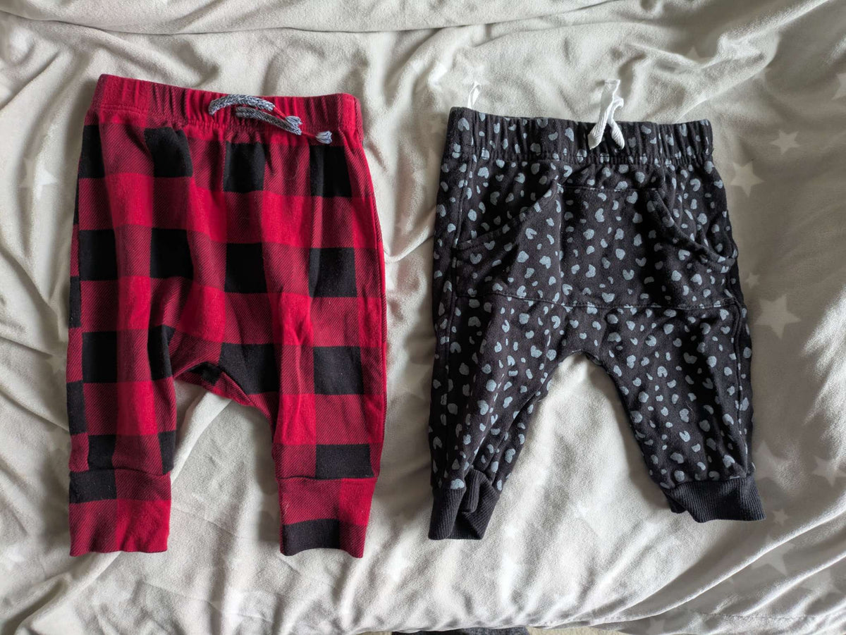 2 pairs of harem pants - Joe Fresh and Indigo kids, Kids 3 Month (0-3M)