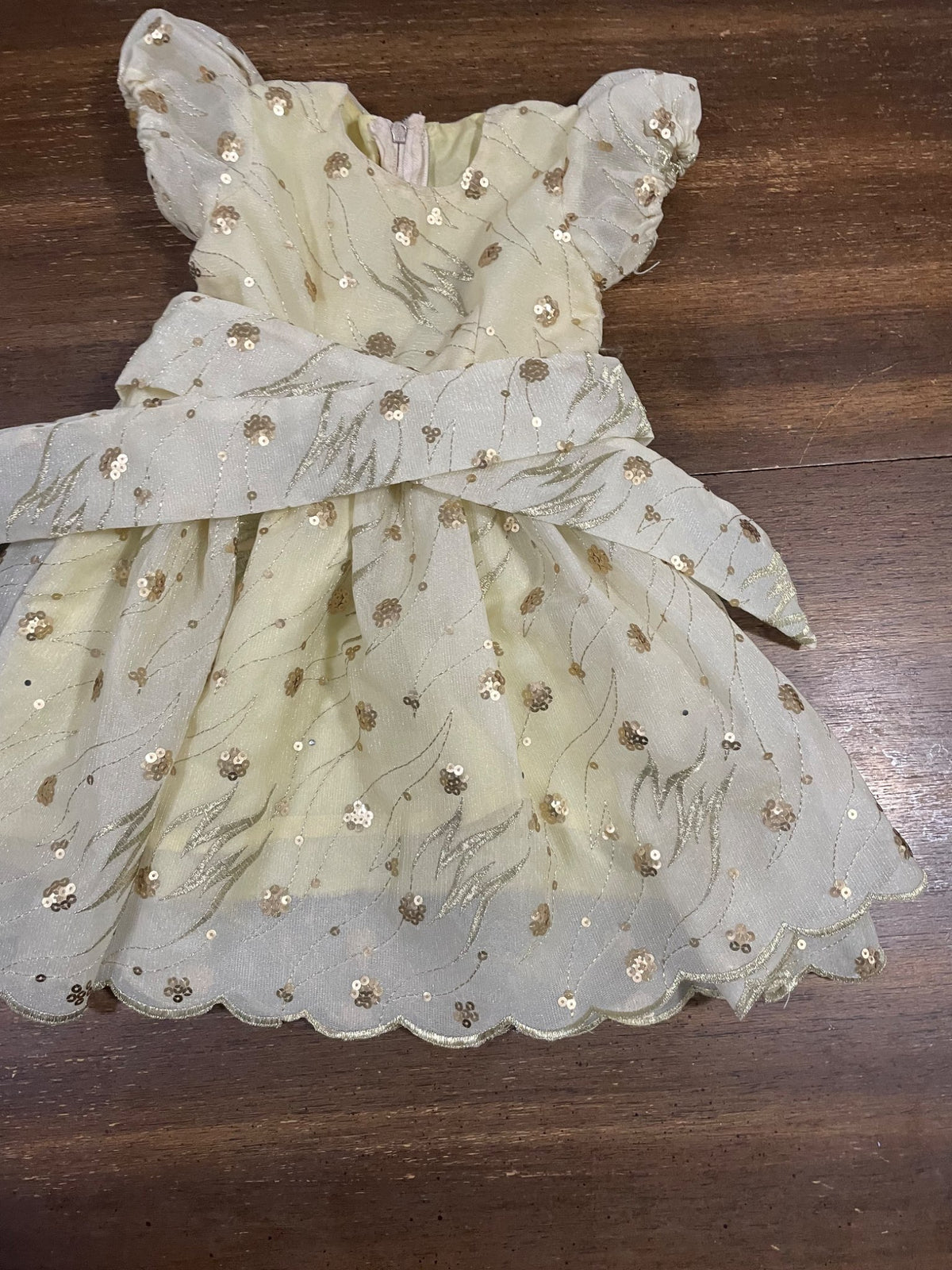 Sparkling yellow dress (18-24months), Kids 24 Month (18-24M)