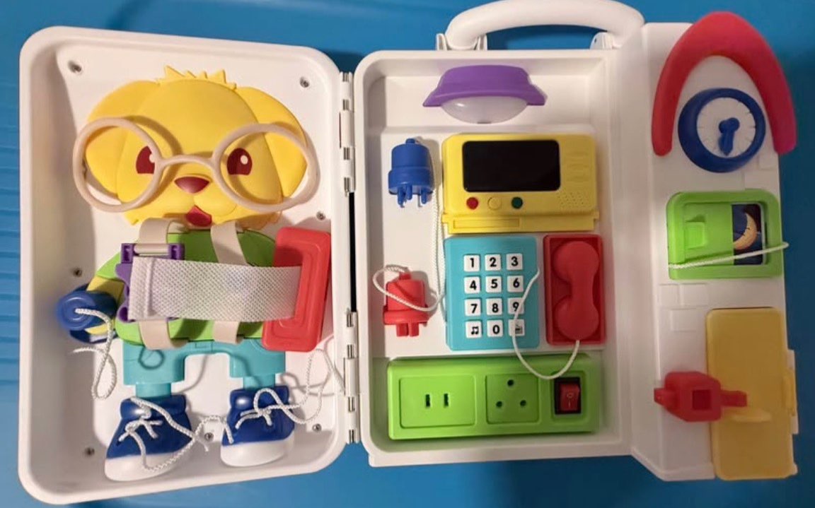 Montessori Busy Board