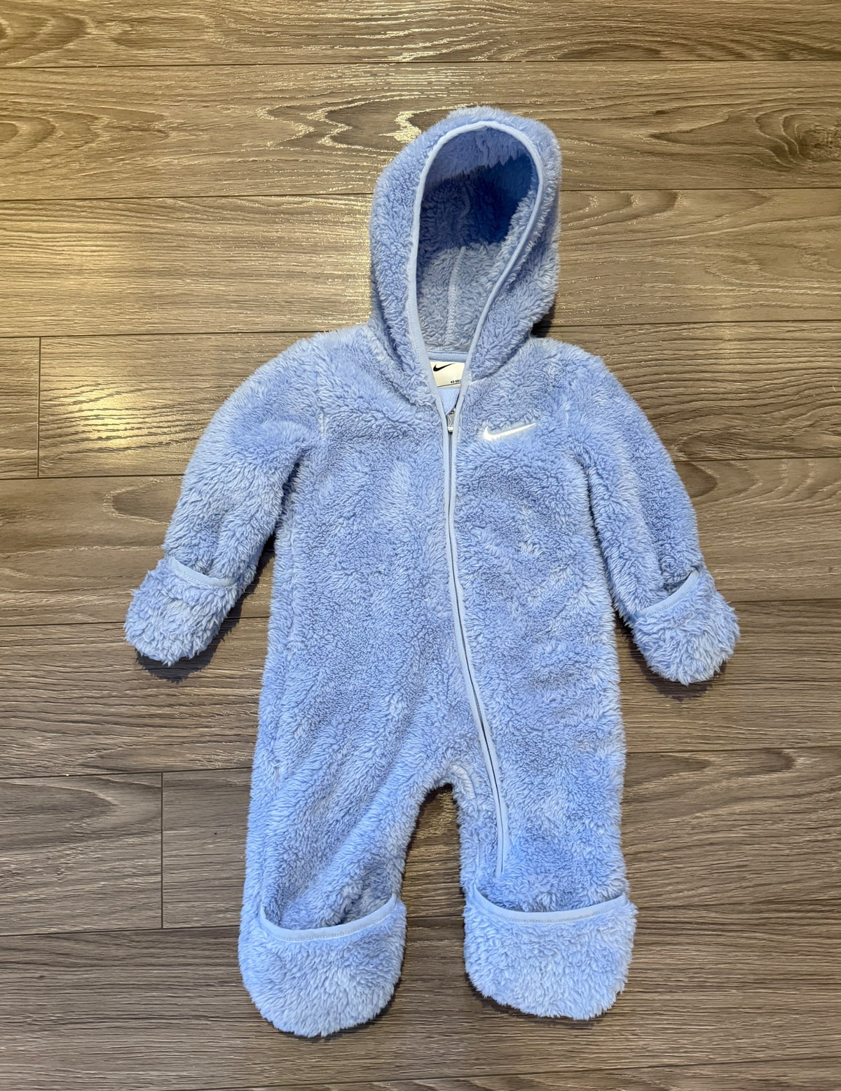 Never Worn Light Blue Fluffy Nike Onesie (6 Months), Kids 6 Month (3-6M)