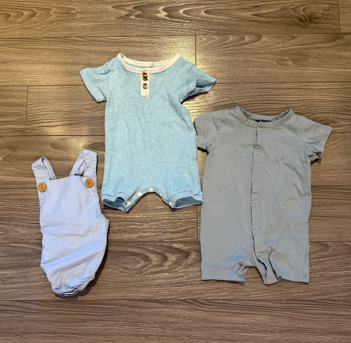 Pack of 3 Short Onesies (6 Months), Kids 6 Month (3-6M)