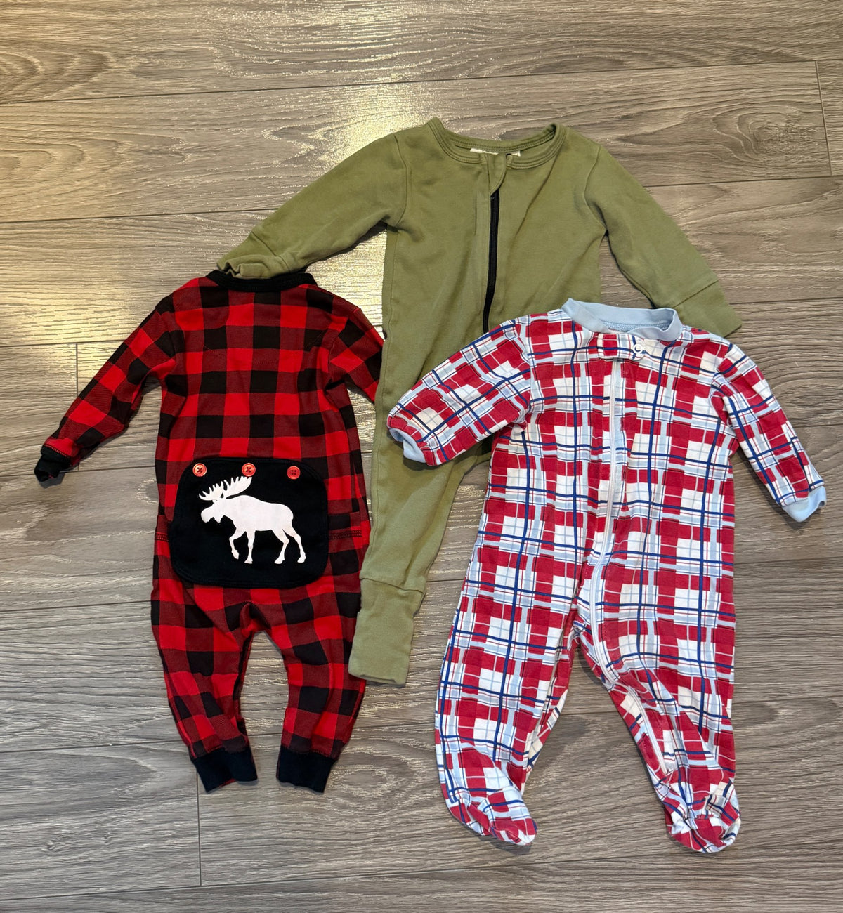 Pack of 3 Footed Onesies (3-6 Months), Kids 6 Month (3-6M)