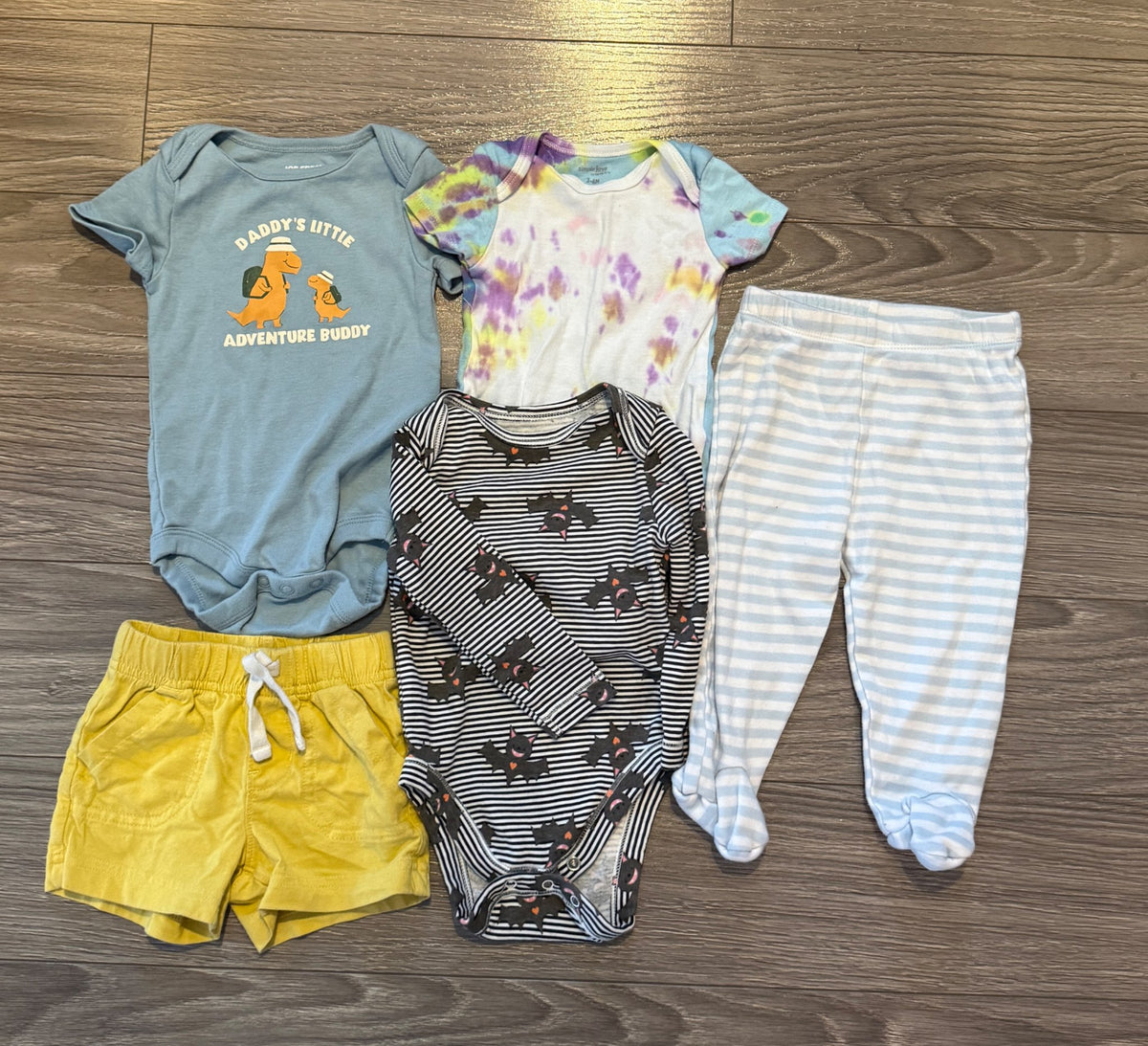 Bundle of 3-6 Month Clothes , Kids 6 Month (3-6M)