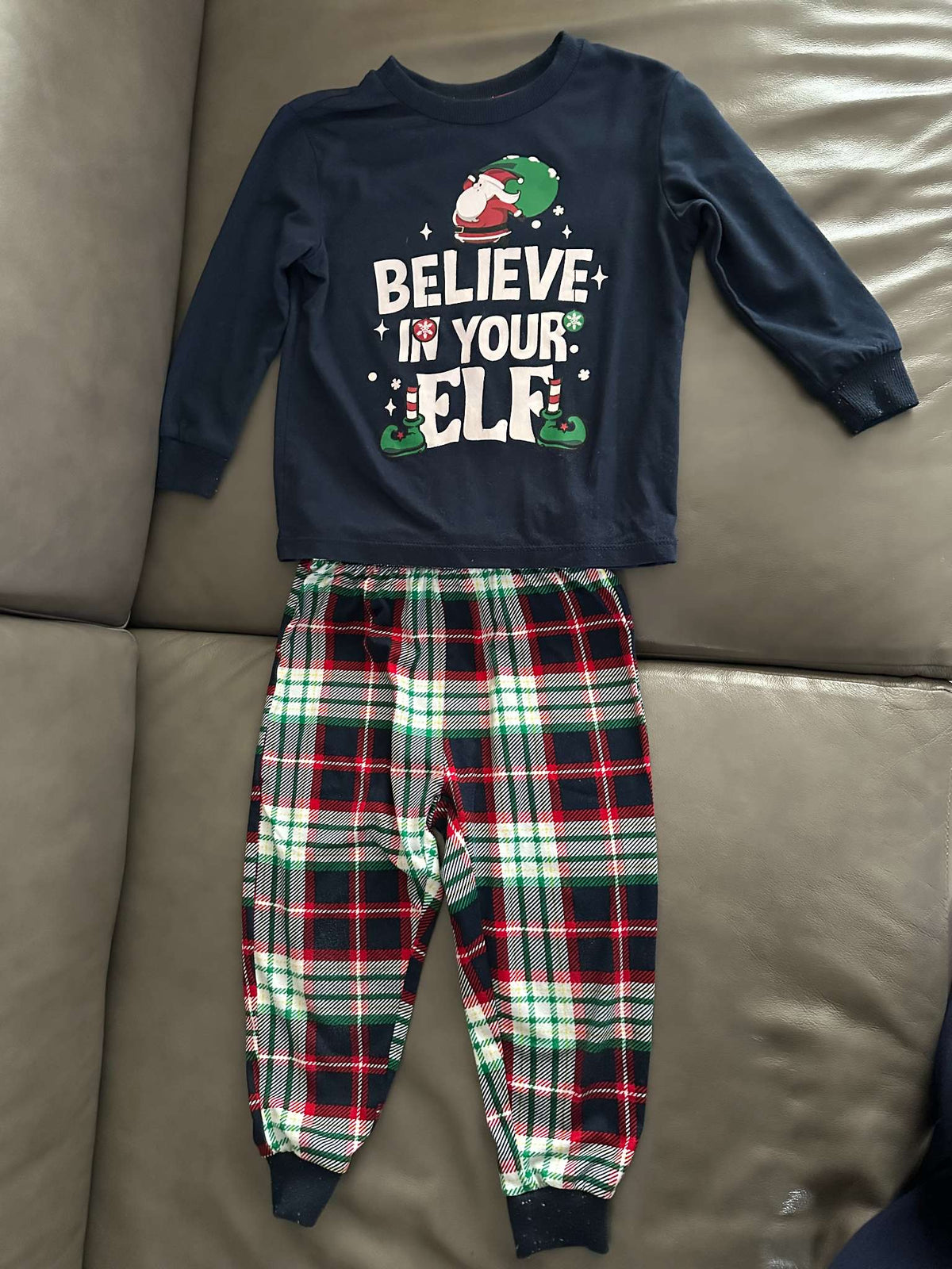 Kids Christmas pajamas, size 2T, Kids 2T
