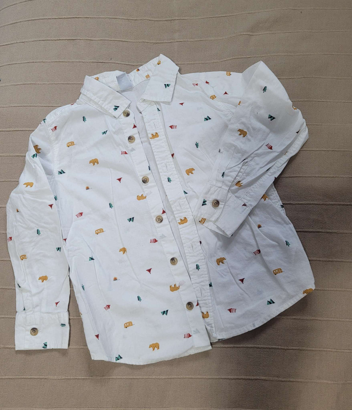 Boys button up shirt , Kids 5/5T