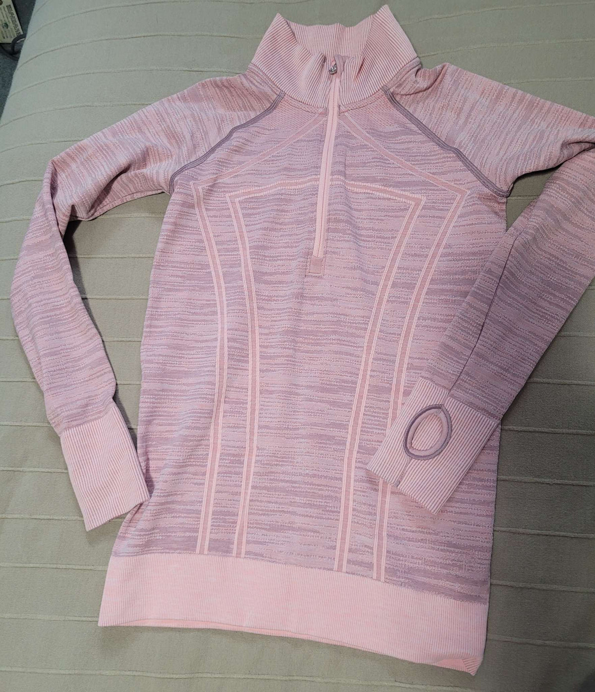 Pull over Ivivva top, Kids 10
