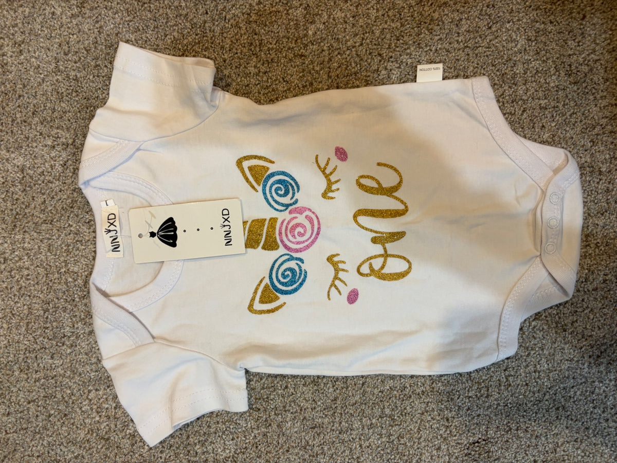ONE onesie, Kids 12 Month (9-12M)