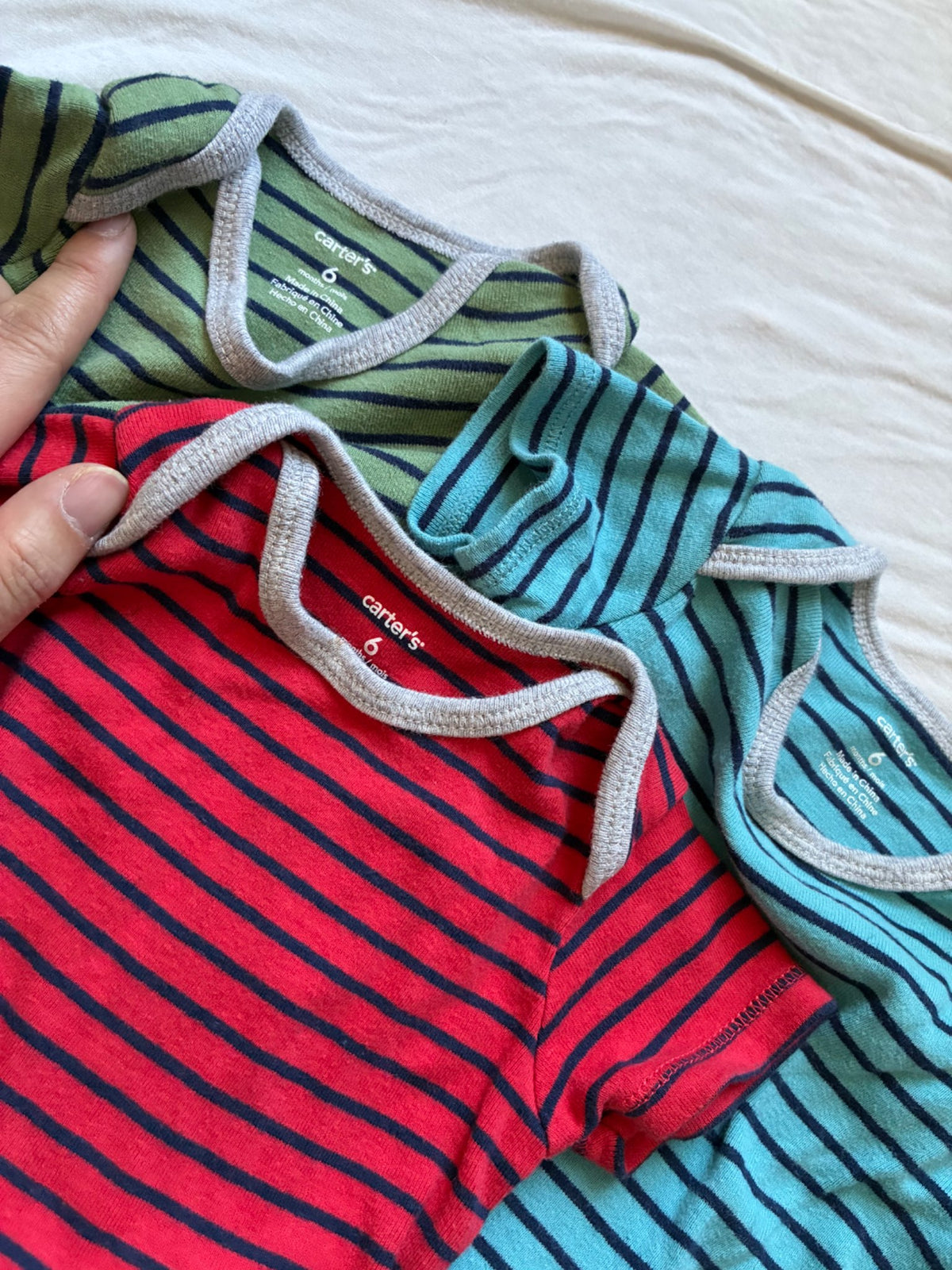 Set of 3 Striped Carter’s 6 month onesies , Kids 6 Month (3-6M)