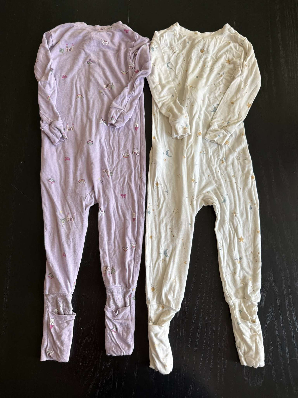 2 Carters Purely Soft Sleepers - 18months (92), Kids 18 Month (12-18M)