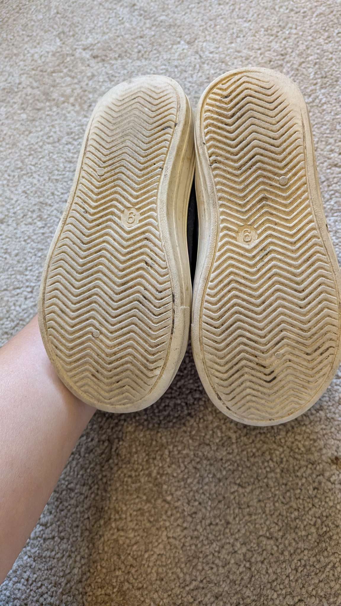 Joe Fresh size 9 shoes , Shoes 9 (Toddler:2-4yr)