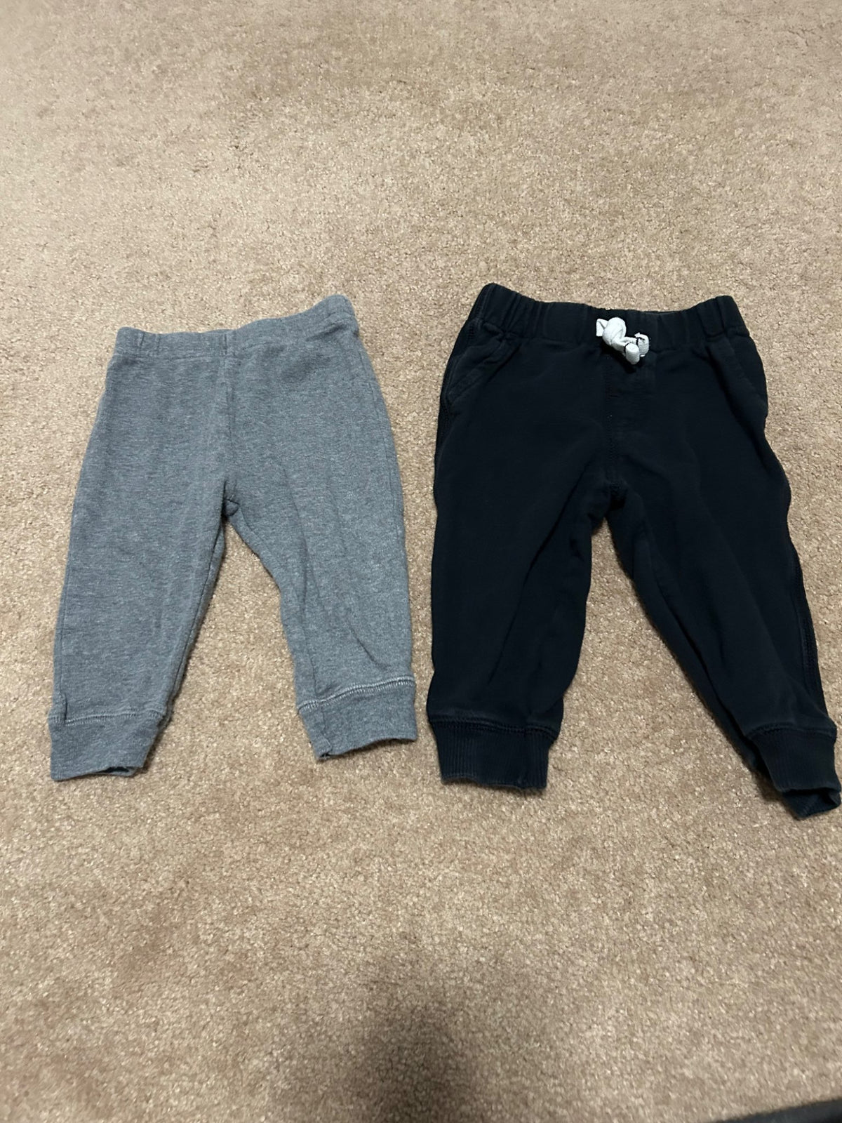 Pants x2. Size 9months, Kids 9 Month (6-9M)